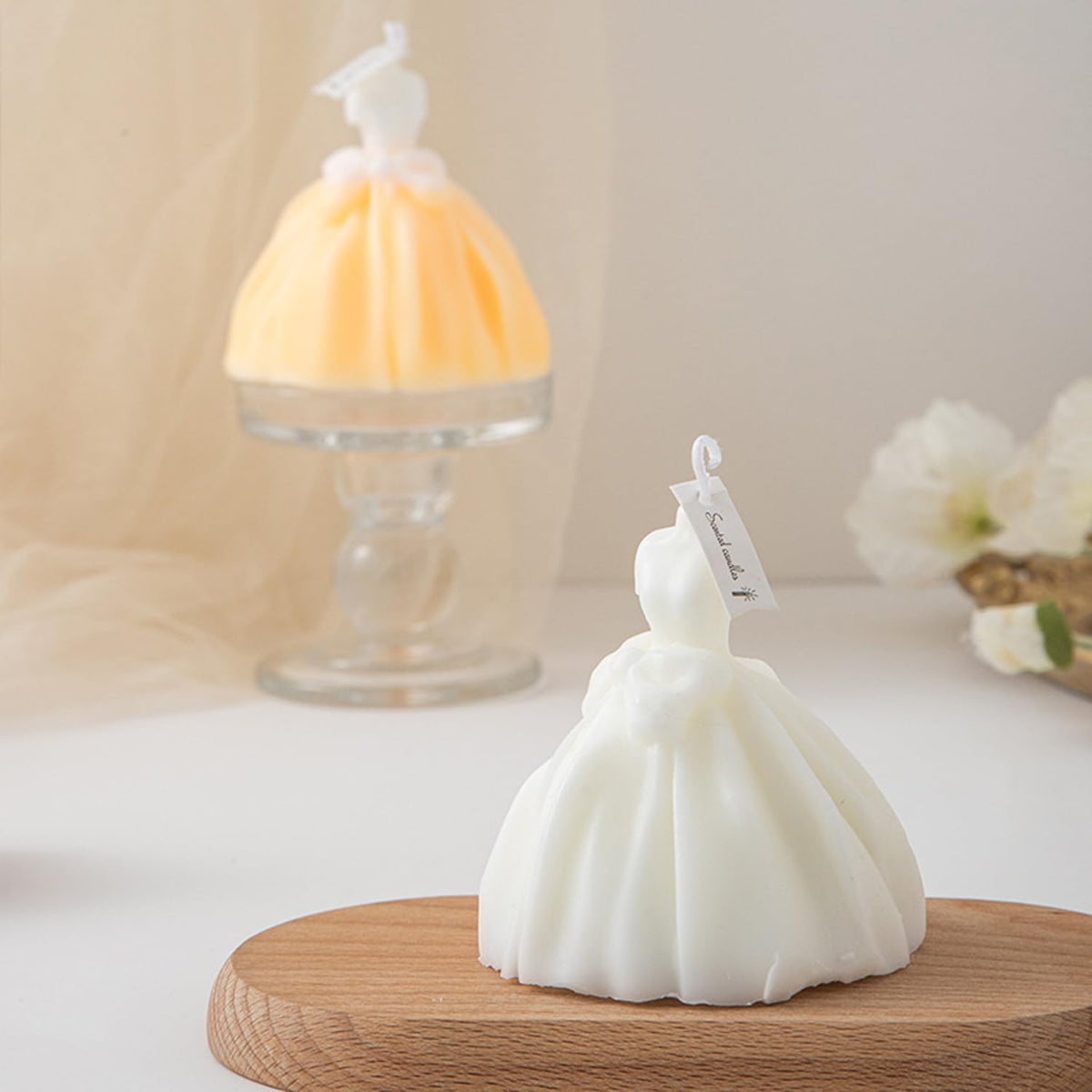 Wedding Dress Aesthetic Scented Candle,200G Handmade Bride Shape Soy Wax Aroma Decorative Candle For Table Photo Prop Valentine'S Day Wedding Birthday Gift,Prefect For Meditation Stress (Cream)