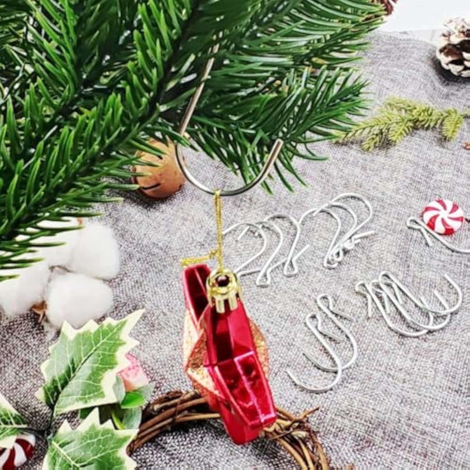 100Pcs Metal Mini Gutter Hang Hooks Christmas Lights Ornament Hook Weatherproof Light Clips Hooks For Hanging Xmas Decoration Outside String Lights, Art Craft Display, Party Decorations