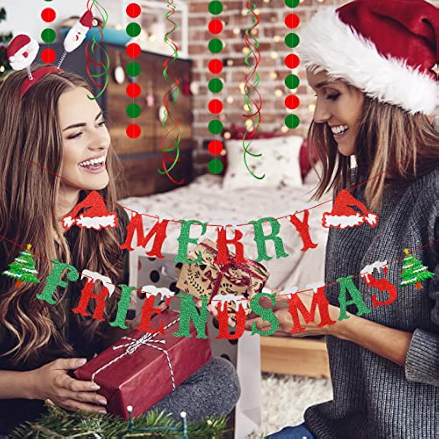 Red And Green Merry Friendsmas Banner For Christmas Party Decorations, Xmas Holiday Office Home Decor