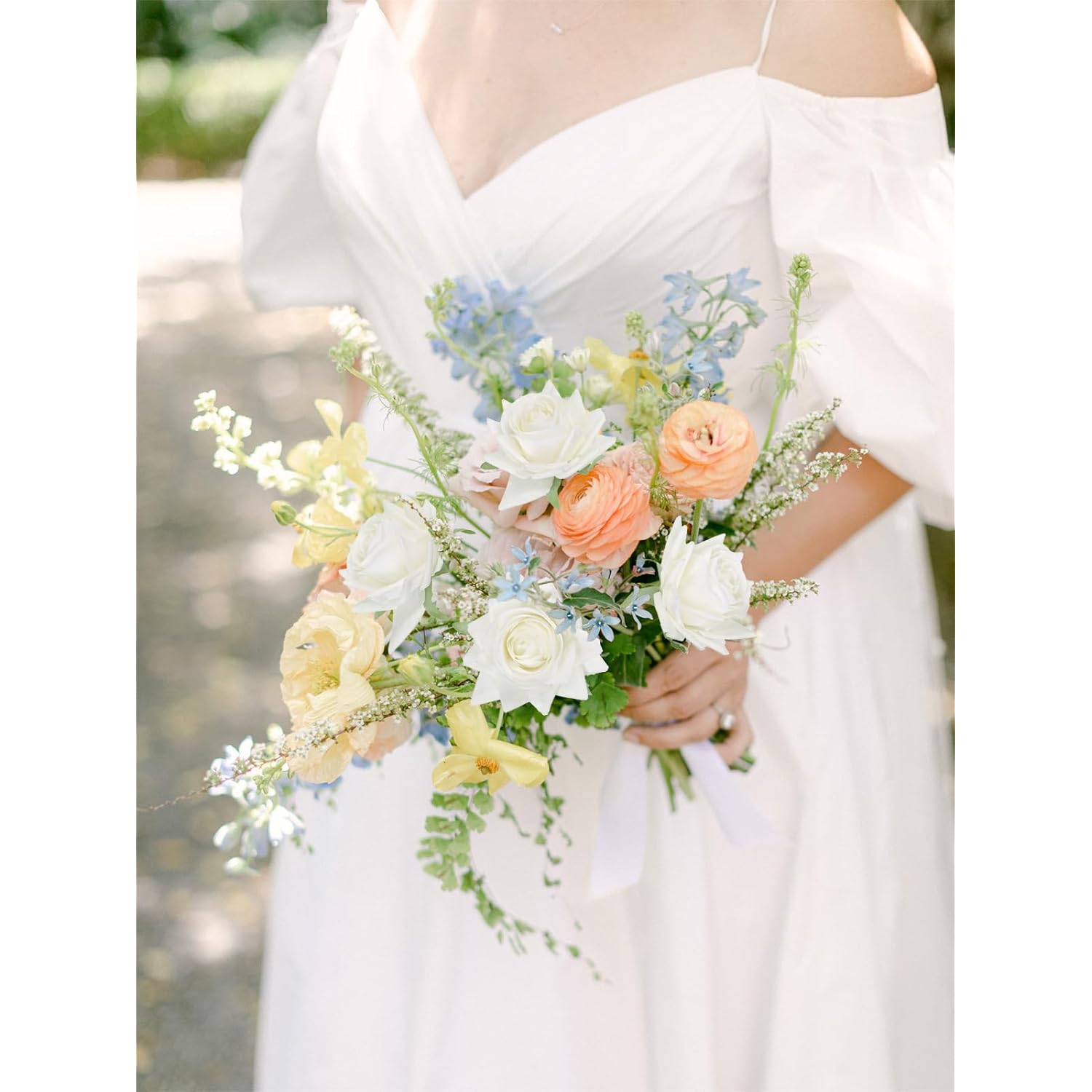 8Pcs White Roses Artificial Flowers Real Touch White Flowers, Realistic Long Stem Fake Roses Bouquet For Wedding Valentines Day Decorations, Home Table Floral Centerpieces, Bridal Arrangement