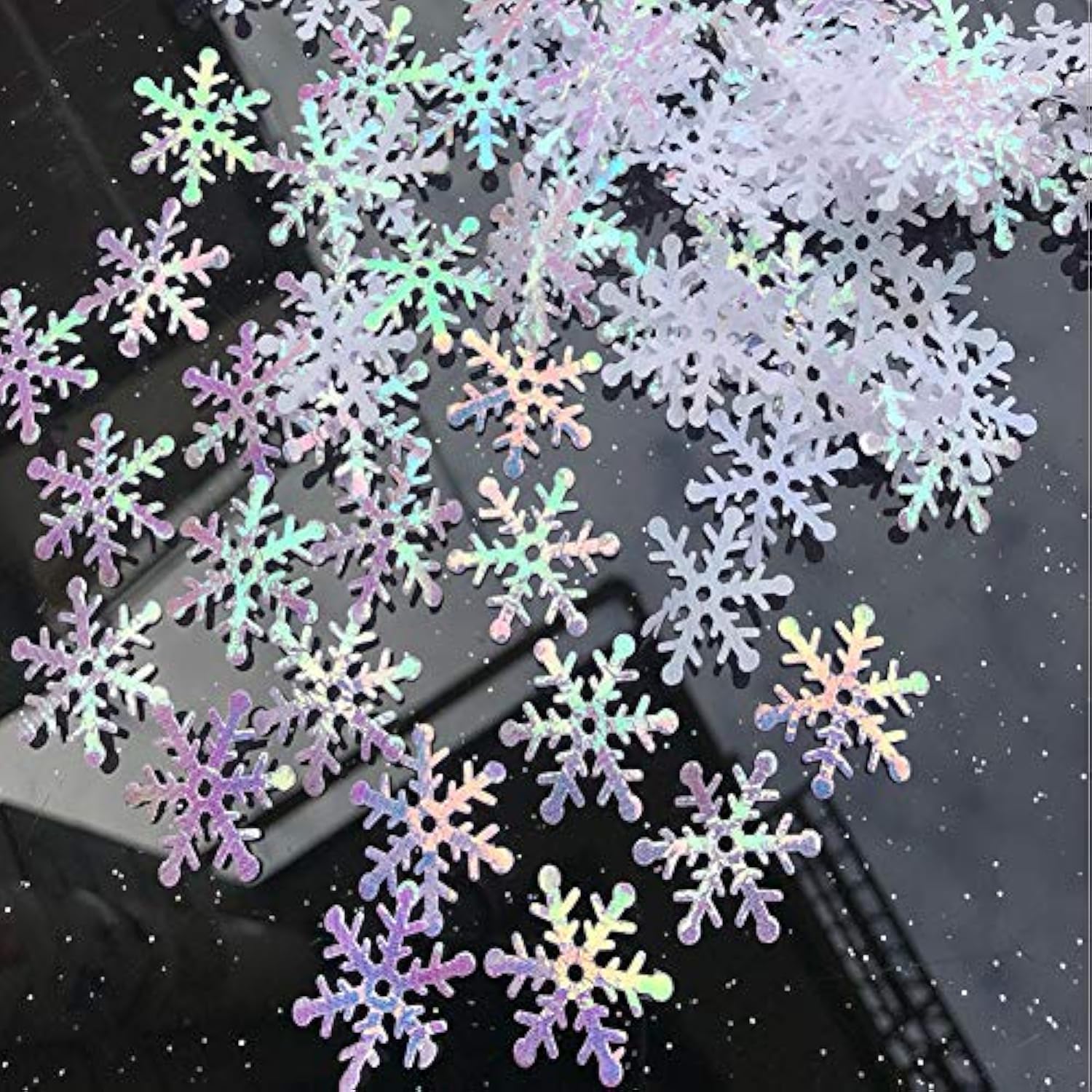 800Pcs Glitter Snowflake Confetti White Decorative Snowflake Scatter Confetti For Christmas Birthday Party Wedding Home Decoration