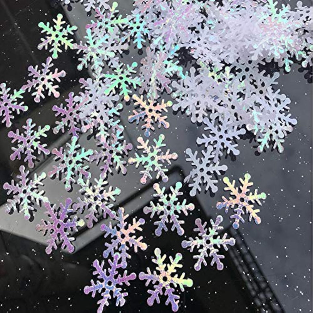 800Pcs Glitter Snowflake Confetti White Decorative Snowflake Scatter Confetti For Christmas Birthday Party Wedding Home Decoration