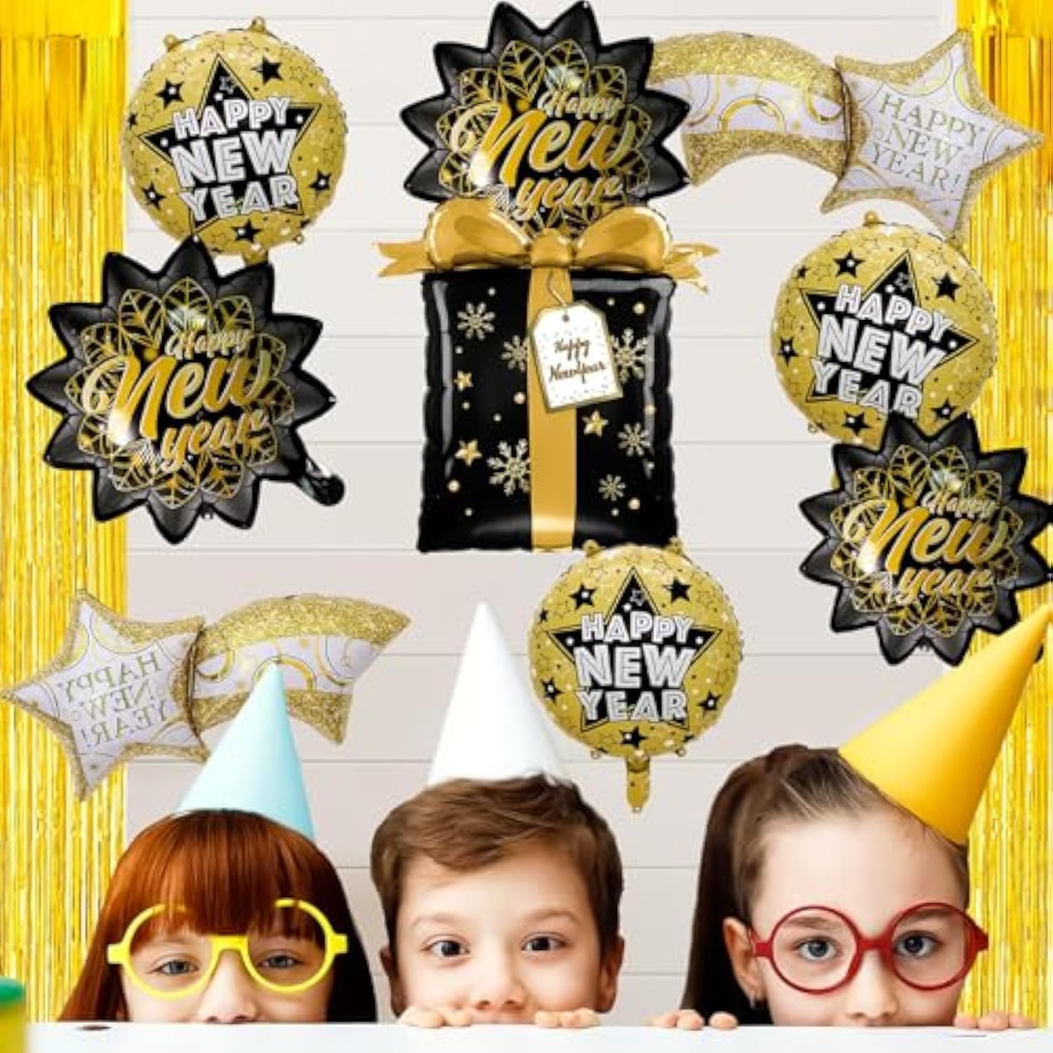 9pc Black Gold New Year 2026 Balloons Shooting Star Leaf Foil Decorations