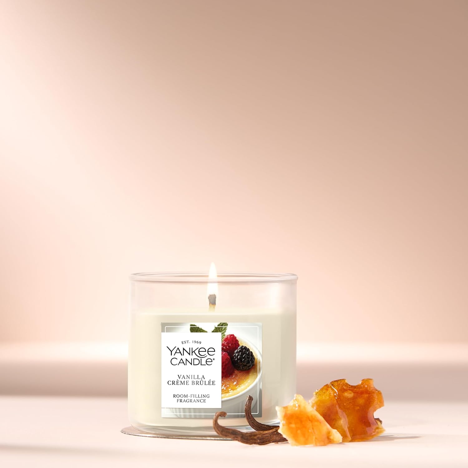 Yankee Candle Small Tumbler Scented Candle with up to 40 Hour Burn Time, Premium Plant Wax Blend for Consistent Burn, 4.3 oz Tumbler Candle with Room Filling Fragrance, Vanilla Crème Brûlée