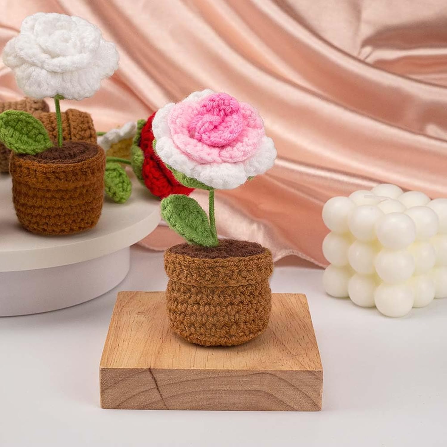 Handmade Crochet Flowers,Small Potted Knitted Desk Decorations Home Decoration Car Dashboard Decorations Crochet Artificial Flower (Pink Rose)