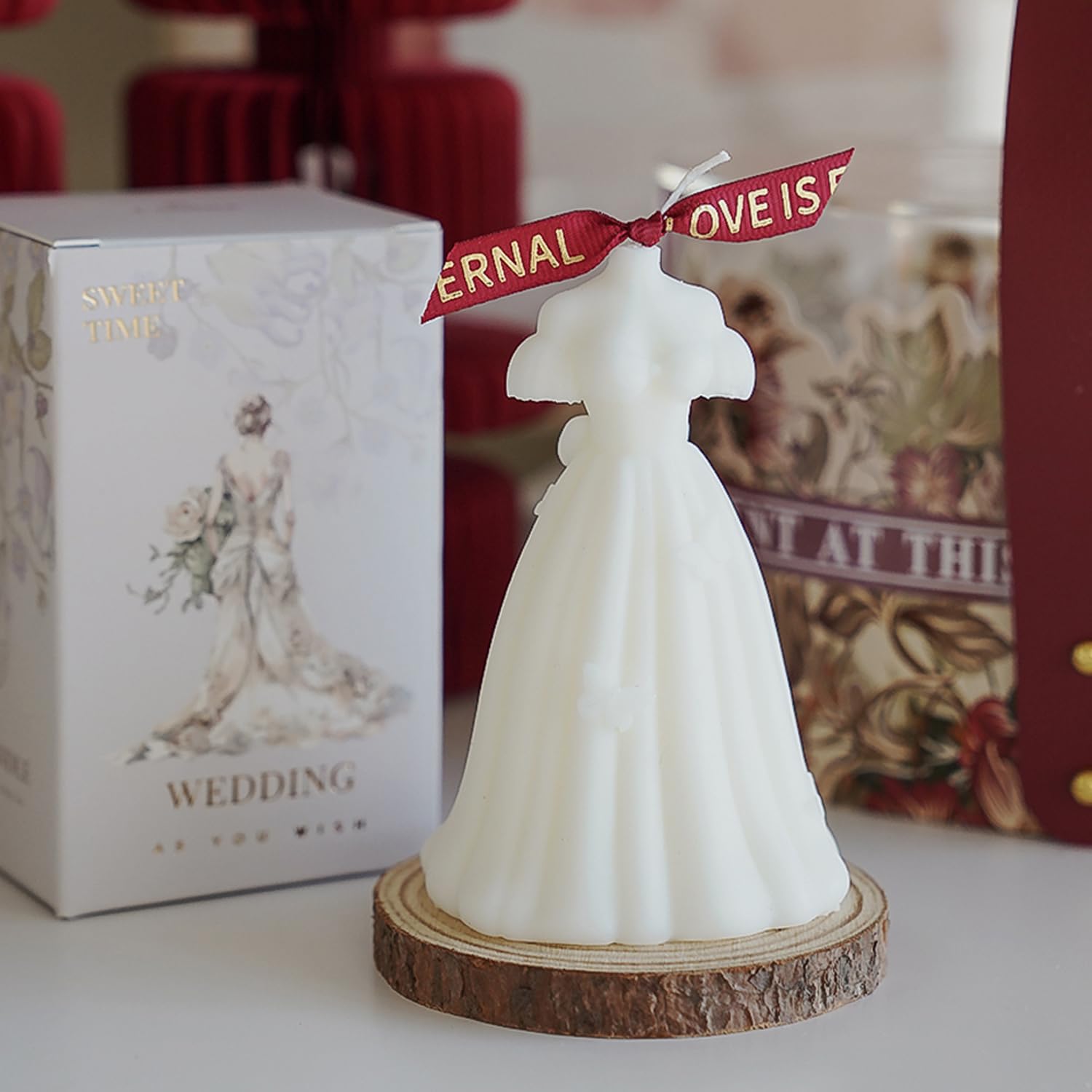 Wedding Dress Aesthetic Scented Candle,120G Handmade Bride Shape Soy Wax Aroma Decorative Art Candle For Table Photo Prop Valentine'S Day Wedding Birthday,Prefect Gift For Meditation Stress