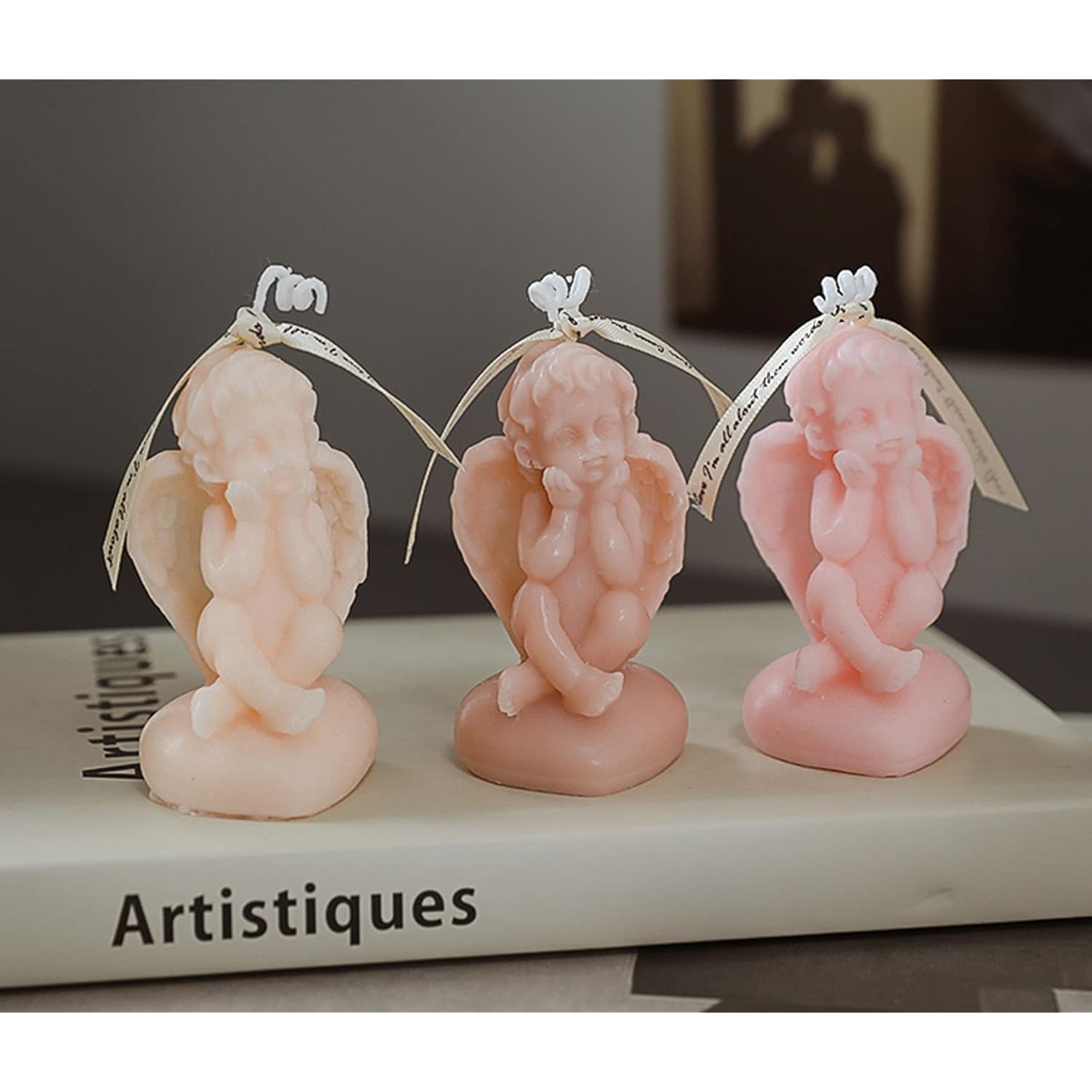 Cute Angel Shaped Scented Candle,50G Aroma Soy Wax Decorative Candle,Handmade Aesthetic Candlefor Table Photo Prop Birthday Gift,Prefect For Meditation Stress Relief Mood Boosting Bath Yoga (Pink)