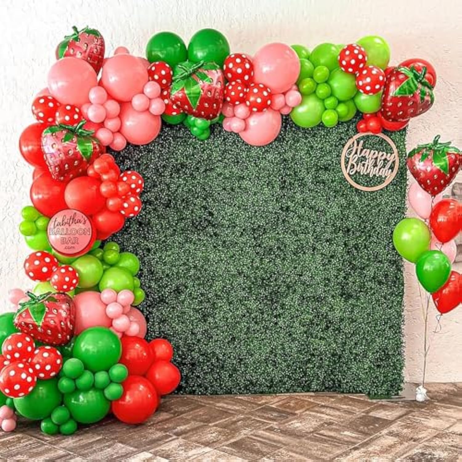 147Pcs Strawberry Balloons Arch Garland Kit With Strawberry Foil Balloons For Sweet Girl My Berry First Themed Birthday Party Supplies Baby Shower Gender Reveal Decorations Red Pink Green