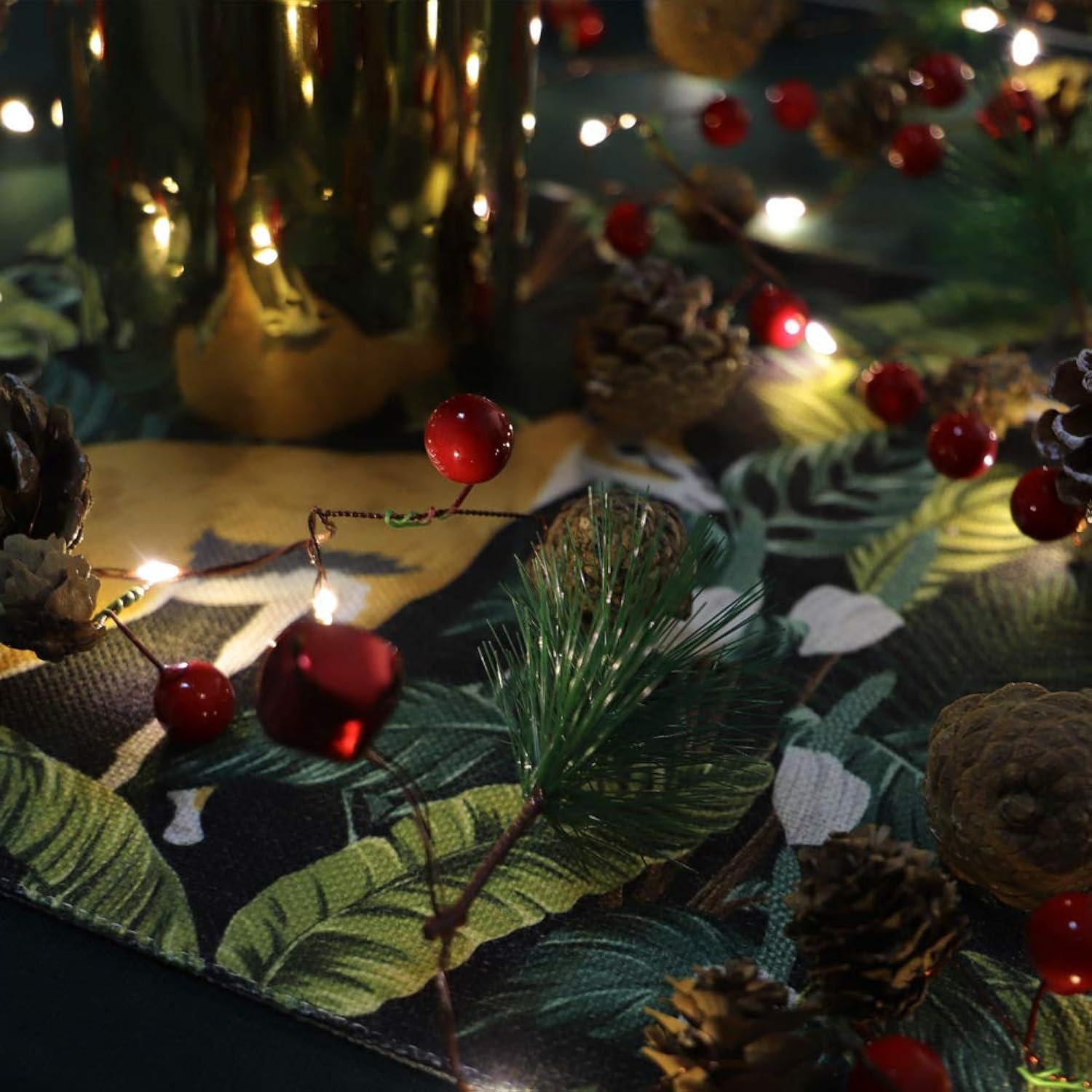 Xiwu Pine Cones Jingle Bell String Lights 10Ft 40Leds Christmas Garland With Lights Battery Operated For Windows Tree Ga