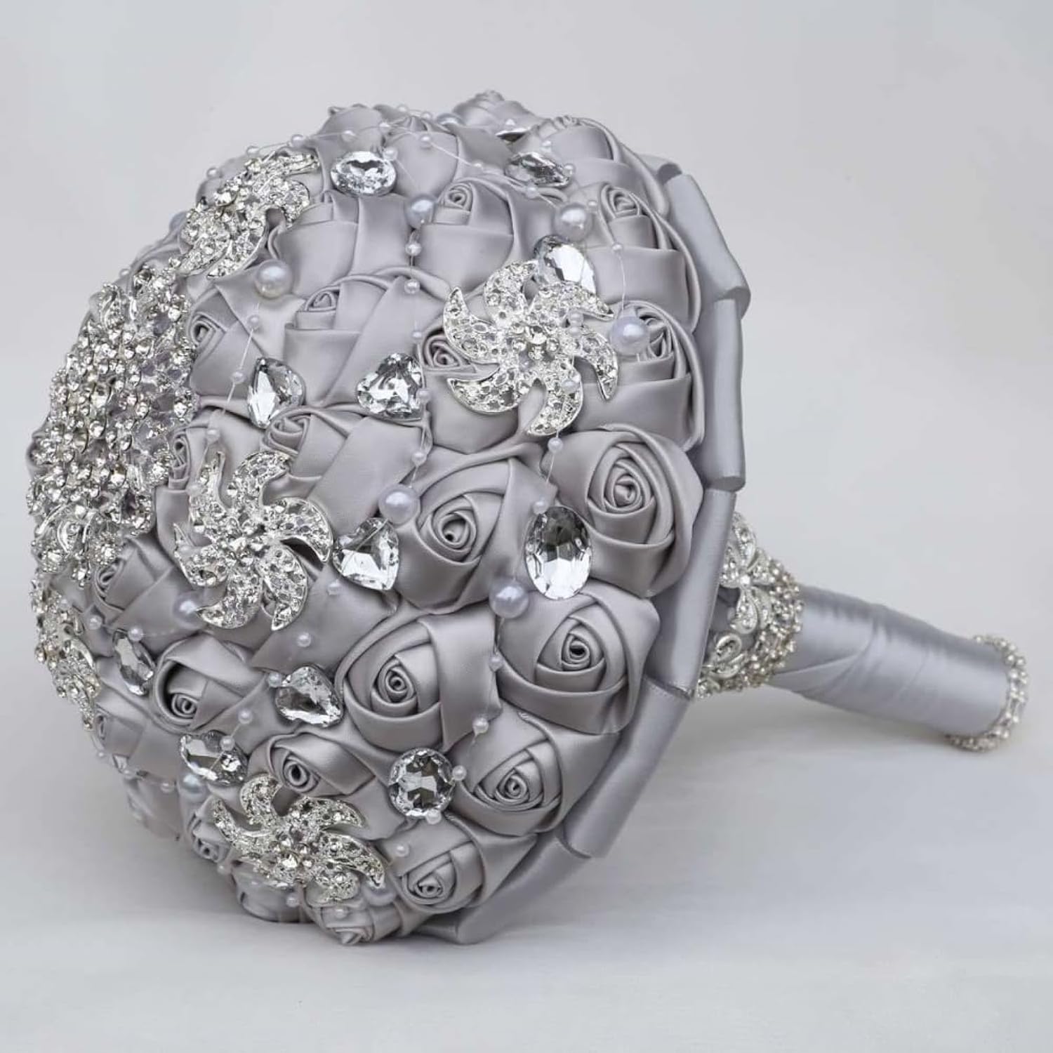 Silver Bridal Wedding Bouquet Handmade Luxury Rhinestone Brooch Pearl Bouquet For Bride Bridesmaid Quinceanera Satin Rose Artificial Flower Bouquet Wedding Silver 9.5In