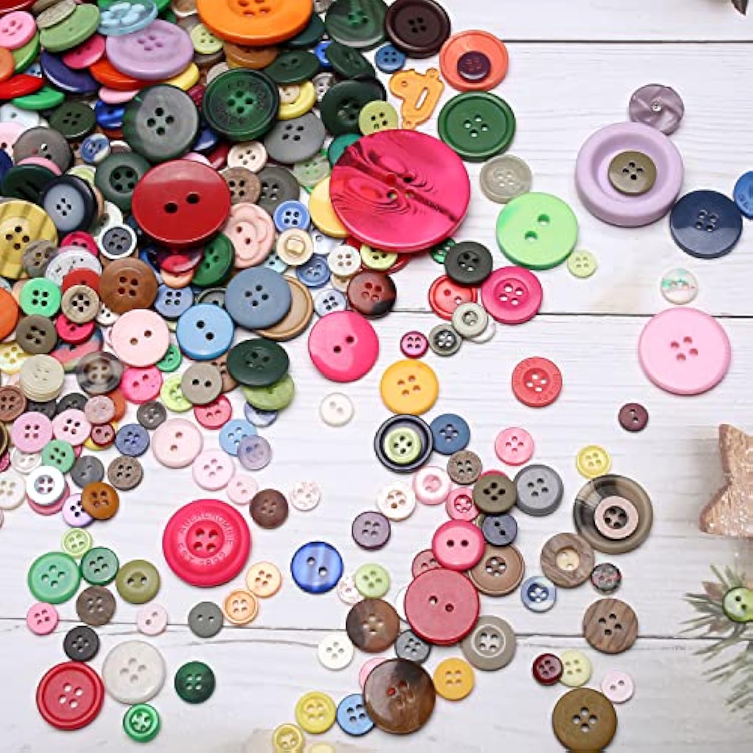 About 330 Resin Buttons Of Various Specifications, Handmade, Sewing Diy Handicraft Buttons, Hand-Painted Decorative Buttons Multicolor Series