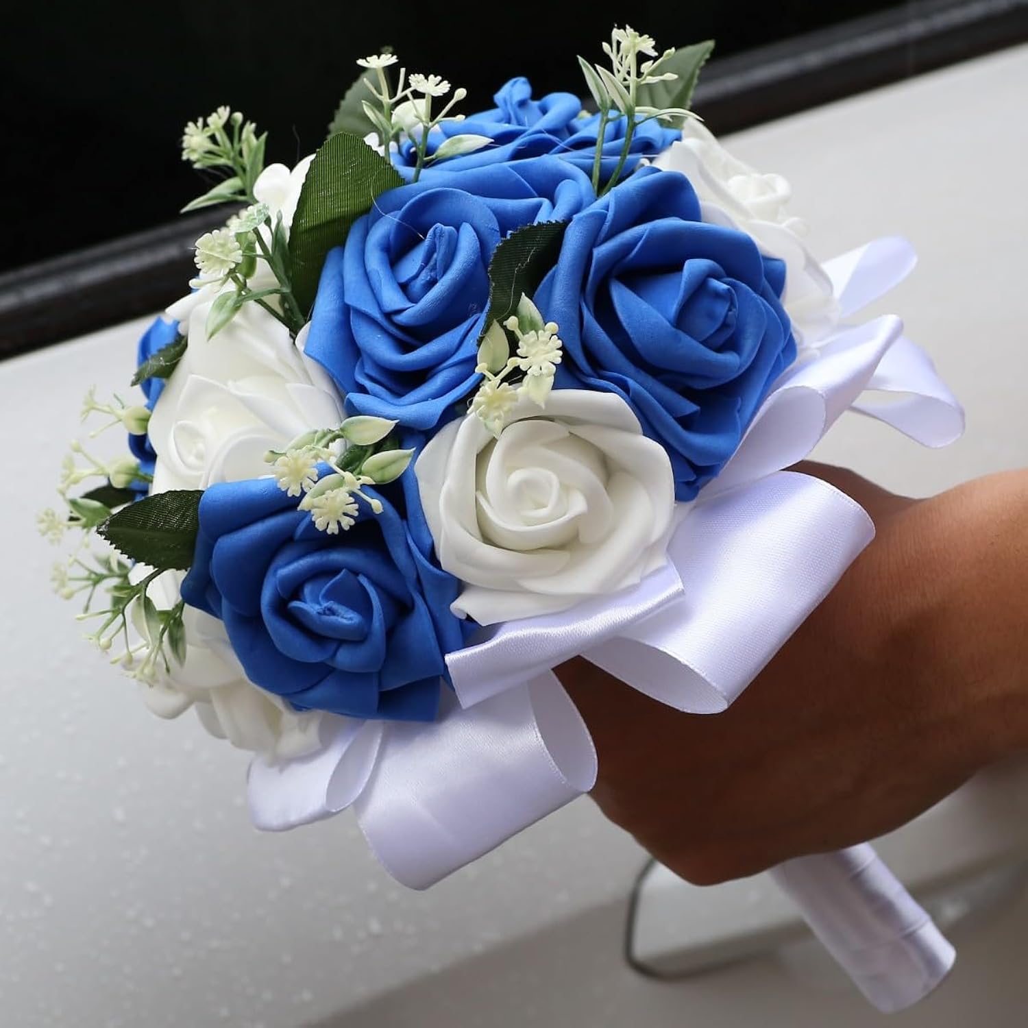 Mini Dainty Bouquet Toss For Wedding Artificial Pe Fake Rose Round Flower Bunch For Bridesmaids Flower Girls(White & Royal Blue, 6.7")
