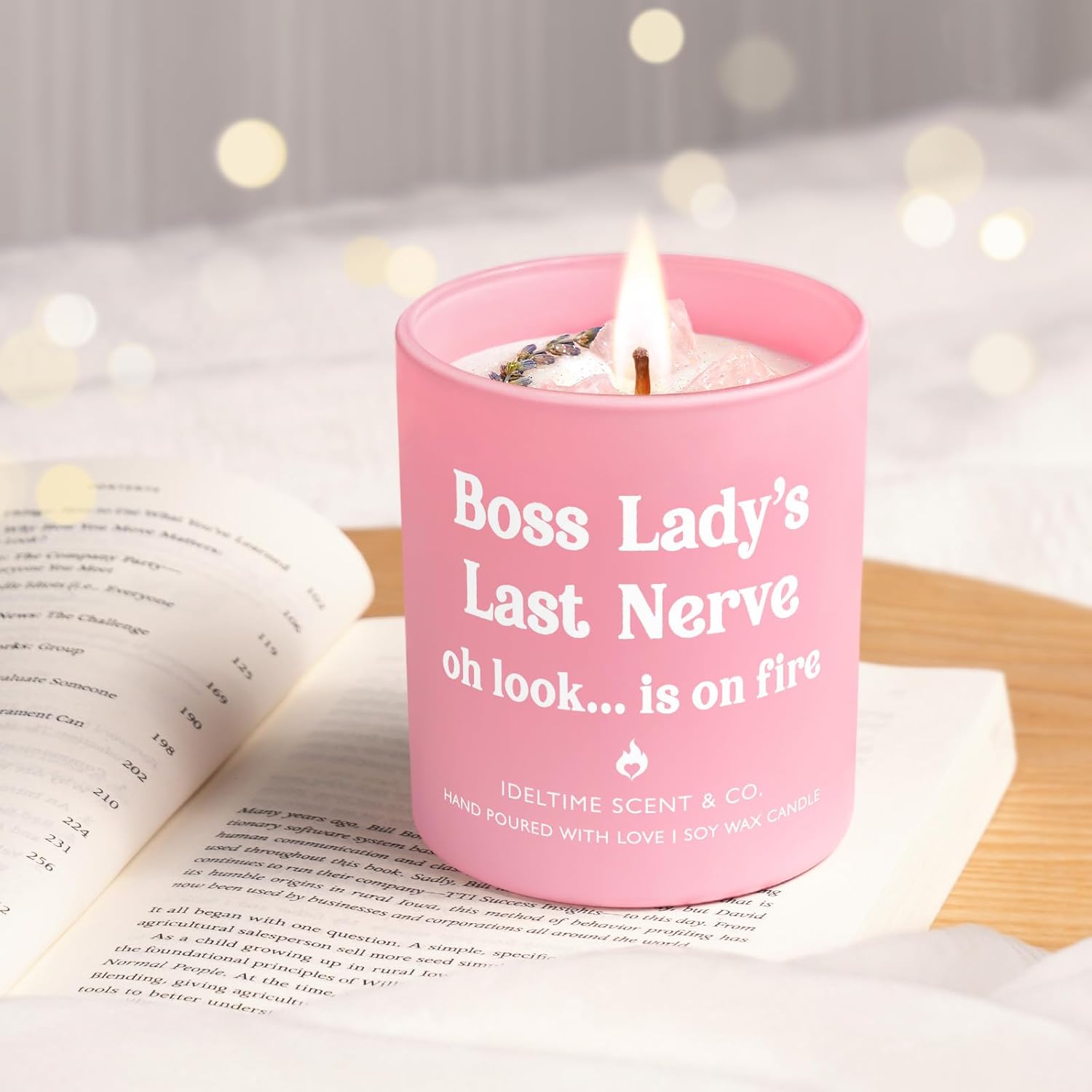 Boss Gifts For Women, Funny Boss Lady Candle 10Oz, Boss Lady Gifts For Women Manager Leader On Birthday Retirement Promotion, Best Gag Gift For Bosses Female, Handmade Soy Wax Scented Candles