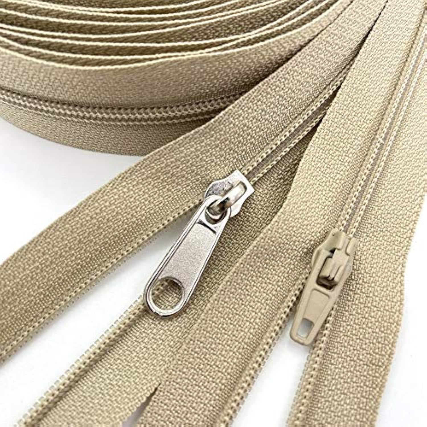 10Yards Bulk Zippers #3 Nylon Coil Zippers By The Yard With 15Pcs Auto