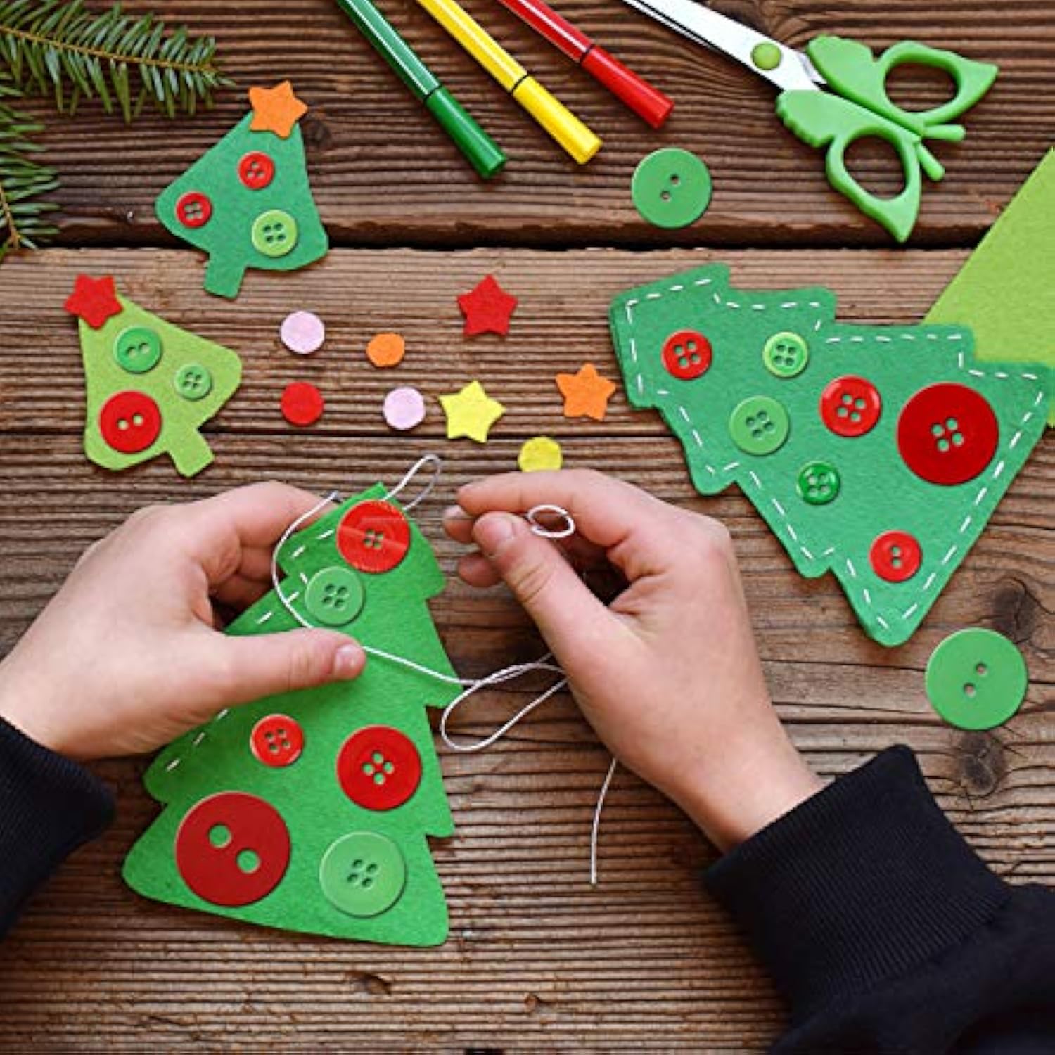 1000 Pieces Christmas Buttons Round Craft Resin Buttons For Christmas