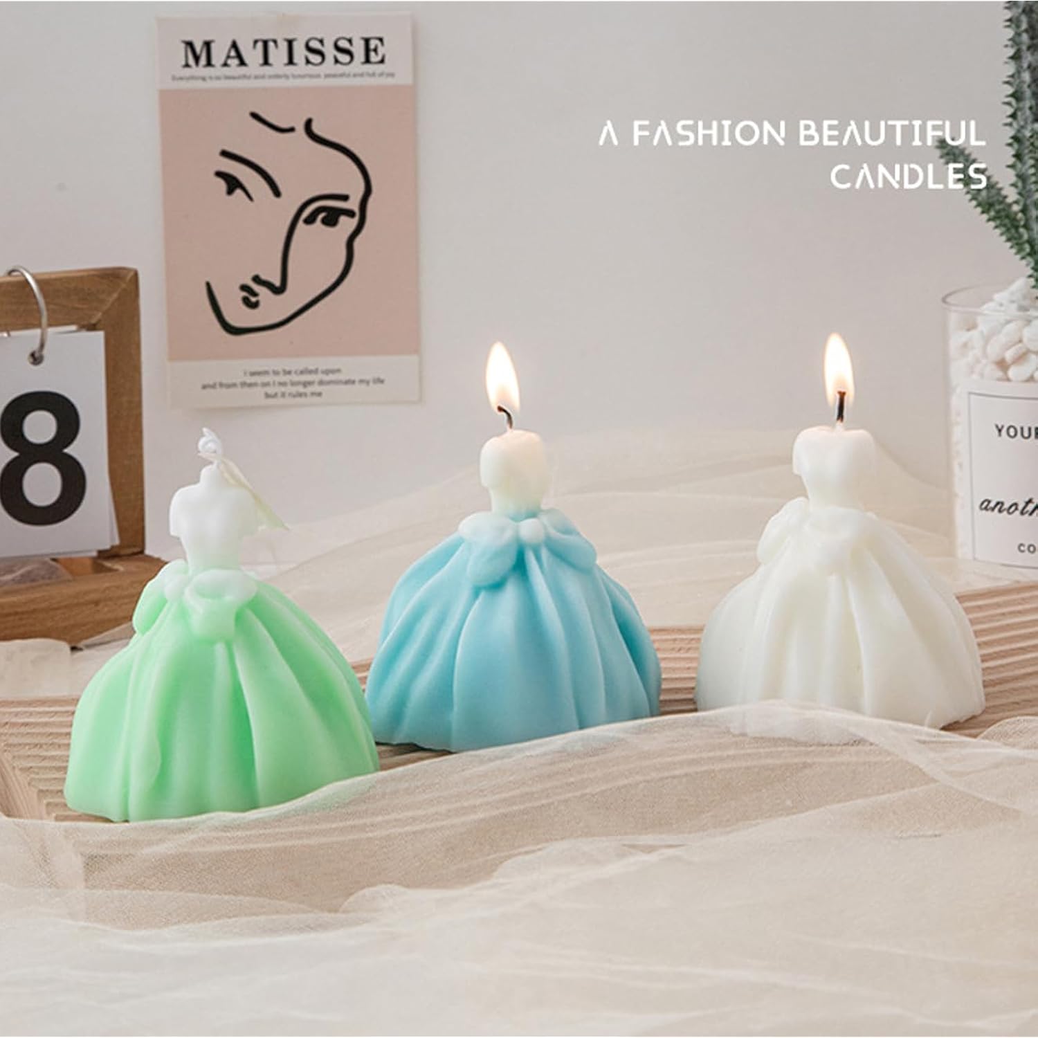 Wedding Dress Aesthetic Scented Candle,200G Handmade Bride Shape Soy Wax Aroma Decorative Candle For Table Photo Prop Valentine'S Day Wedding Birthday Gift,Prefect For Meditation Stress (Cream)