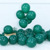 Christmas Snowflake Arch Garland Kit, 146 Pcs Green White Silver Balloons With Clear Snowflake Mylar Balloons For Xmas Winter Wonderland Baby Shower Birthday Party Decorations