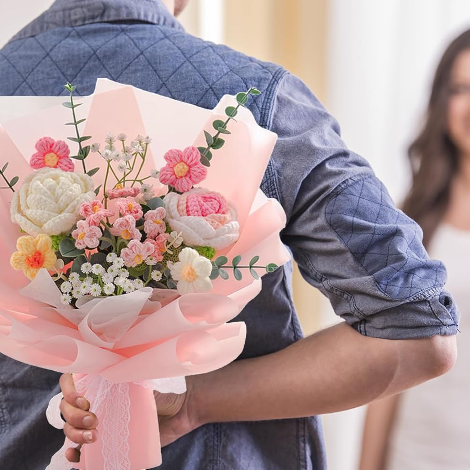 Handmade Crochet Rose Flower Bouquet: Artificial Knitted Rose Gift For Wife Mother Girlfriend For Festival Wedding Graduation Anniversary (Pink)