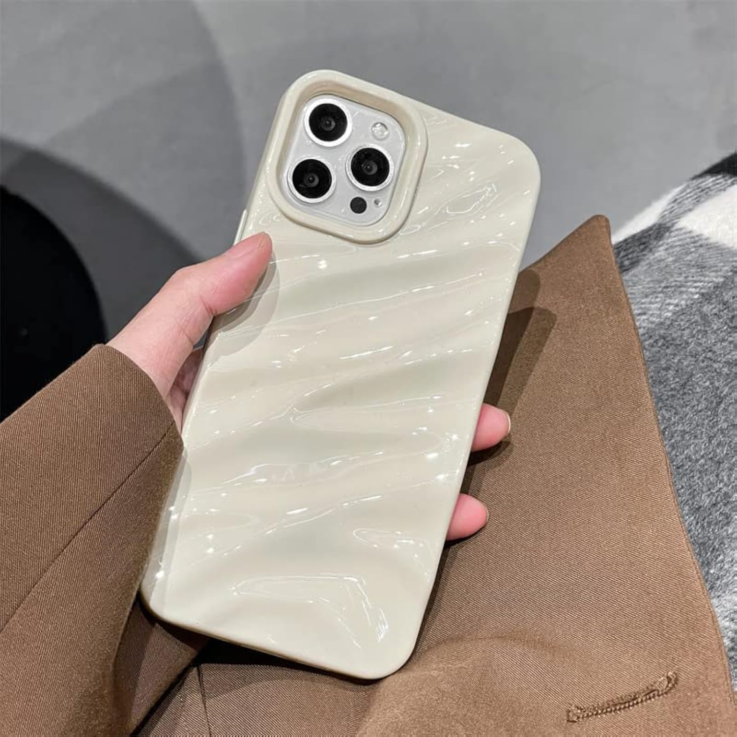 Beige Wave Water Ripple Pattern Phone Case for iPhone 15 Pro - Slim Satin Glossy Soft Silicone TPU Bumper Shockproof Protective Cover