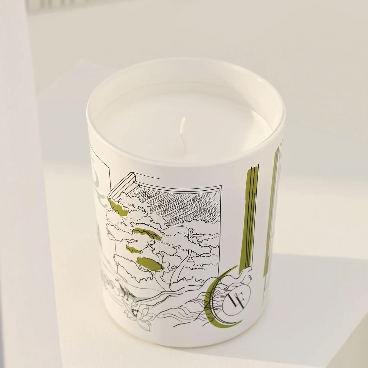 Bougies La Francaise - French-Made Scented Candle Jar - Zen Garden - Made In France, 180 Grams, +/- 40-Hour Burn Time - ?2.95 X 3.74 Inches