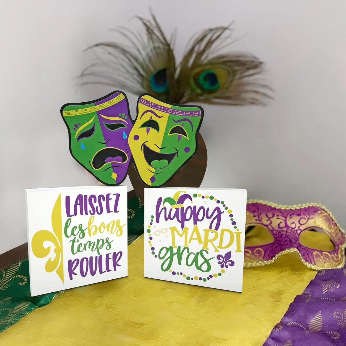 Mardi Gras Wood Signs, Fat Tuesday Tiered Tray Mini Blocks Jester Cap Farmhouse Kitchen Coffee Bar Shelf Spring New Orleans Festival Decor, 3Pcs