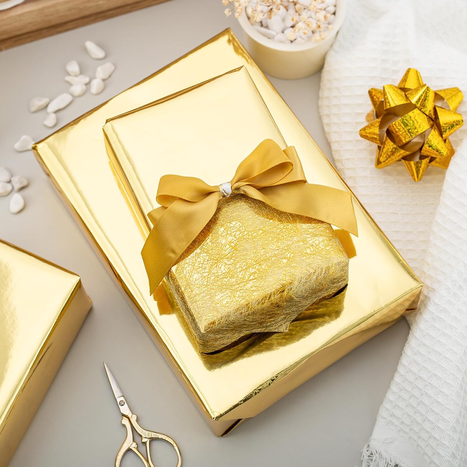 Gold Wrapping Paper Roll - 17 In X 784.4 In (92.6 Sqft) Metallic Gold Solid Color Gift Wrap With Grid Cutting Lines For Christmas, Wedding, Birthday, Valentines Day, Mothers Day, Baby Shower