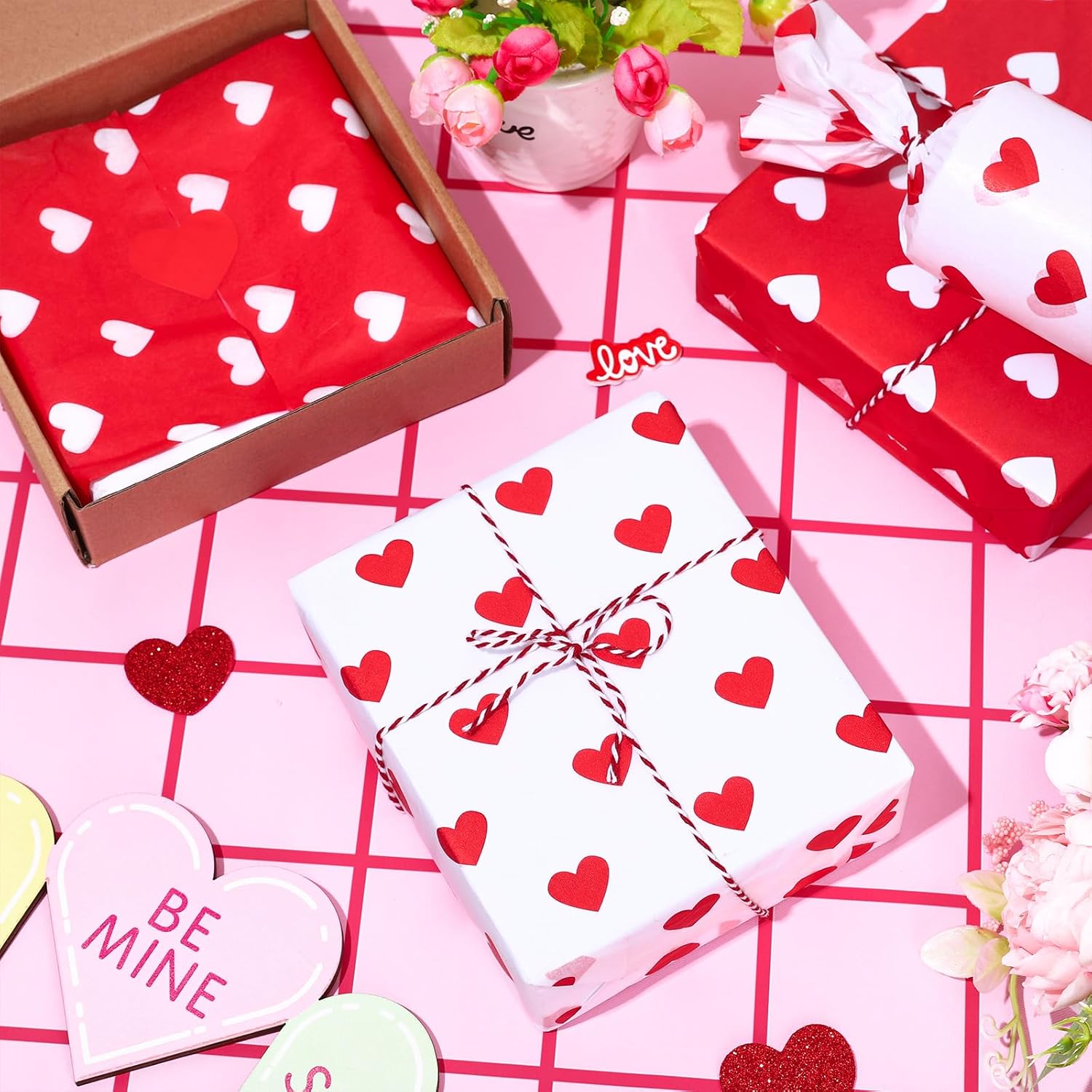 100 Sheets Valentine'S Day Tissue Paper Red And White Heart Wrapping Paper Romantic Art Craft Gift Packing For Diy Mother'S Day Wedding Anniversary Birthday Baby Shower Holiday Party Decor