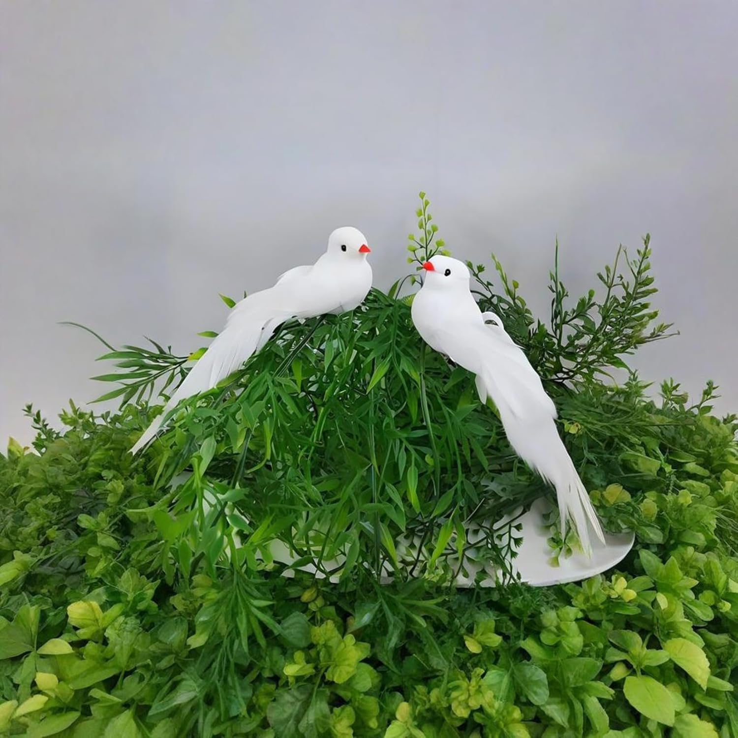5.5-Inch Large-Feathered Artificial Birds, 12 Pcs Of White Peace Doves - Artificial Birds, Suitable For Weddings, Christmas Trees, Flower Arrangements And Garden Decorative Handicrafts (Clip 12Pcs)
