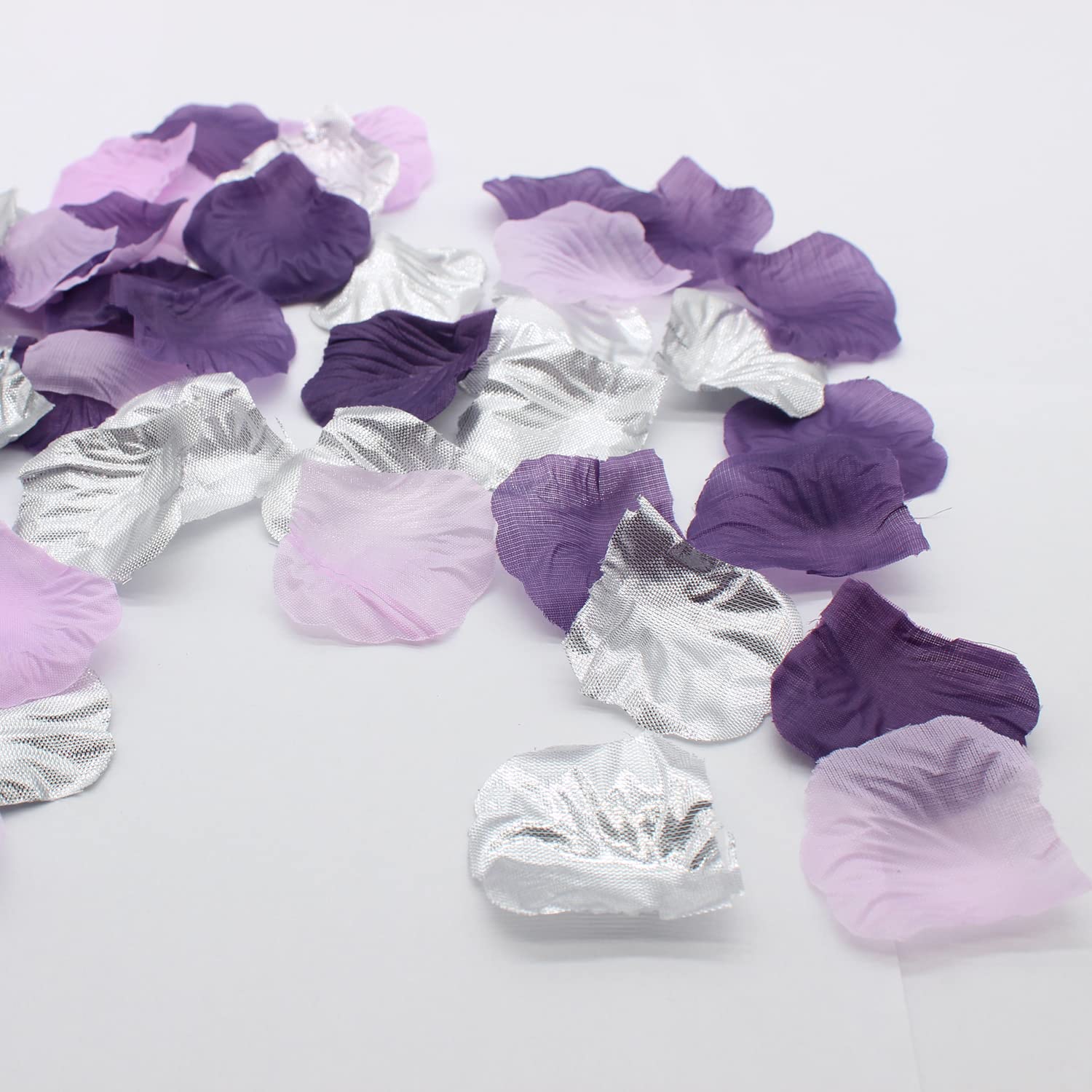 1000Pcs Purple Lavender Silver Silk Rose Petal Violet Lilac Silver Artificial Flower Petal For Wedding Flower Girl Basket Aisle Runner Scatter Dinner Table Party Confetti Graduation Decoration