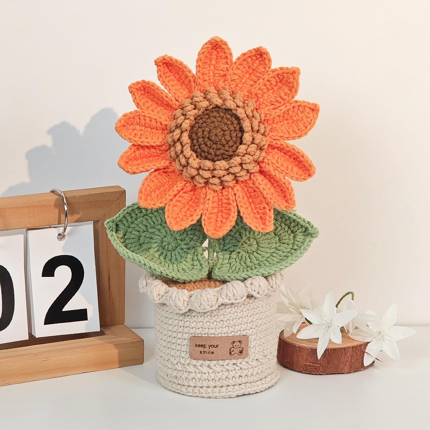 Handmade Crochet Sunflower In Flowerpot, Artificial Knitted Flower Decoration, Orange And Green, Home Office Desk Decor Gifts For Ladies Holiday, Car Dashboard Decorations, Handwoven Flowers