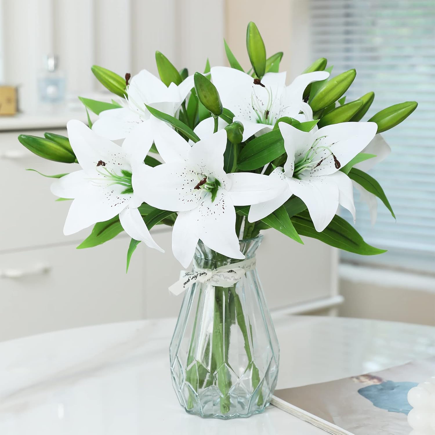 8 Pcs Artificial Tiger Lily Real Touch Easter Lily Fake Spring Flowers For Wedding Home Party Easter Decoration Plastic Cemetery Faux Flowers (White, 8)