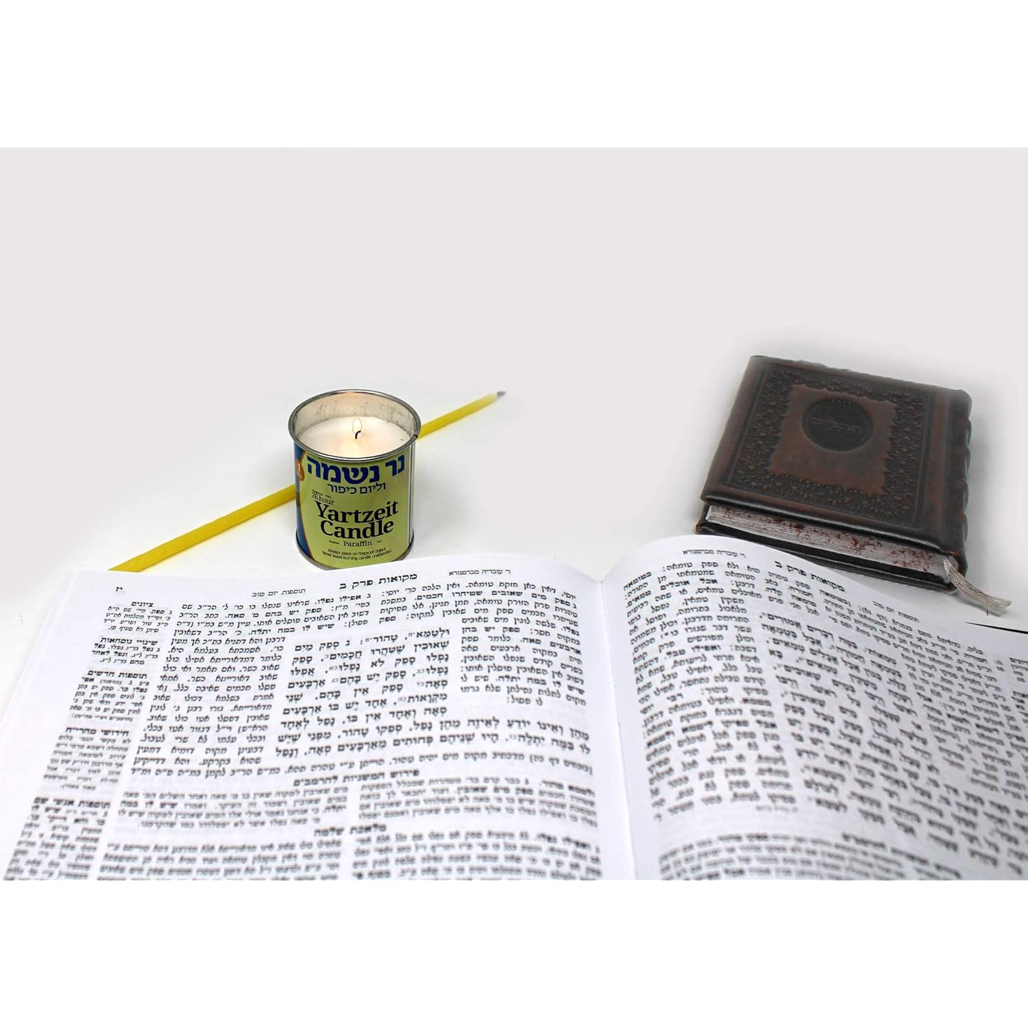 24 Hour Yartzeit Memorial Candle In Tins (6 Pack)- White Perffin Wax Candle Burning Time Aprox. 1 Day