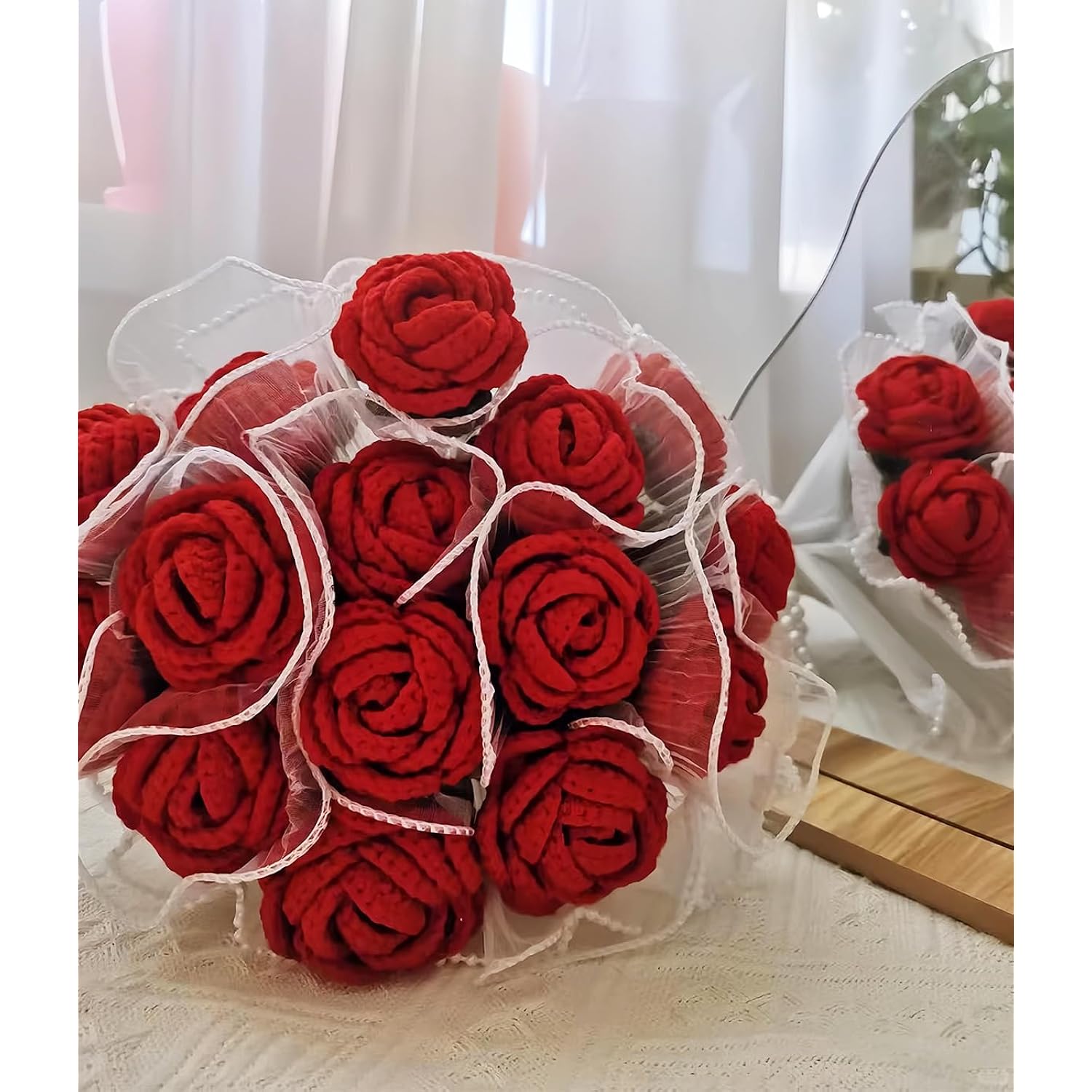 Crochet Flowers, Diy Crochet Flower Bouquet, Finished Handmade Flowers, Artificial Flowers, Knitted Red Roses For Her Women Wife Mothers Anniversary Birthday Wedding (6, Red)