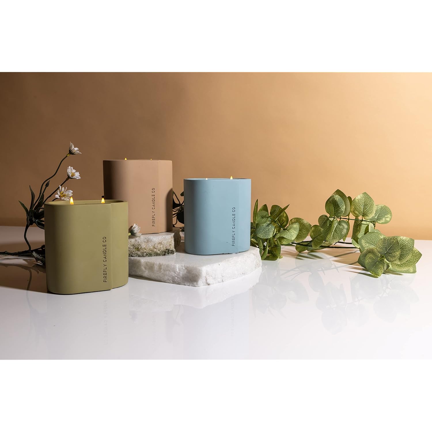 Paddywax Scented Candles Cirque Collection Soy Wax Candle in Oval Concrete Container, 12-Ounce, Peach & Patchouli