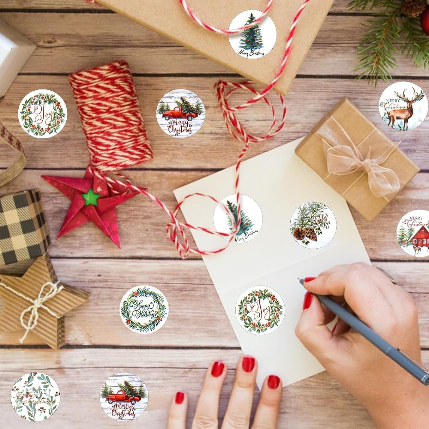 Christmas Stickers, 1000 Pcs Merry Christmas Sticker Roll, Round Self Adhesive Seals Label Sticker Decals For Xmas Holiday Seals Cards Gift Envelopes Crafts Present Box Decoration (8 Designs, 1 Inch)