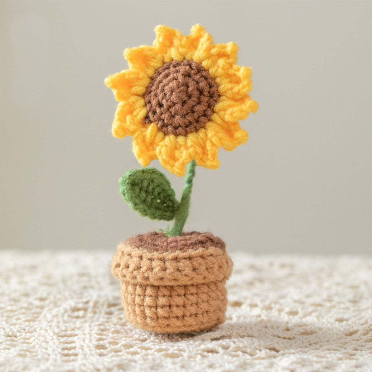 Handmade Crochet Flowers,Small Potted Knitted Desk Decorations Home Decoration Car Dashboard Decorations Crochet Artificial Flower (Sunflower)