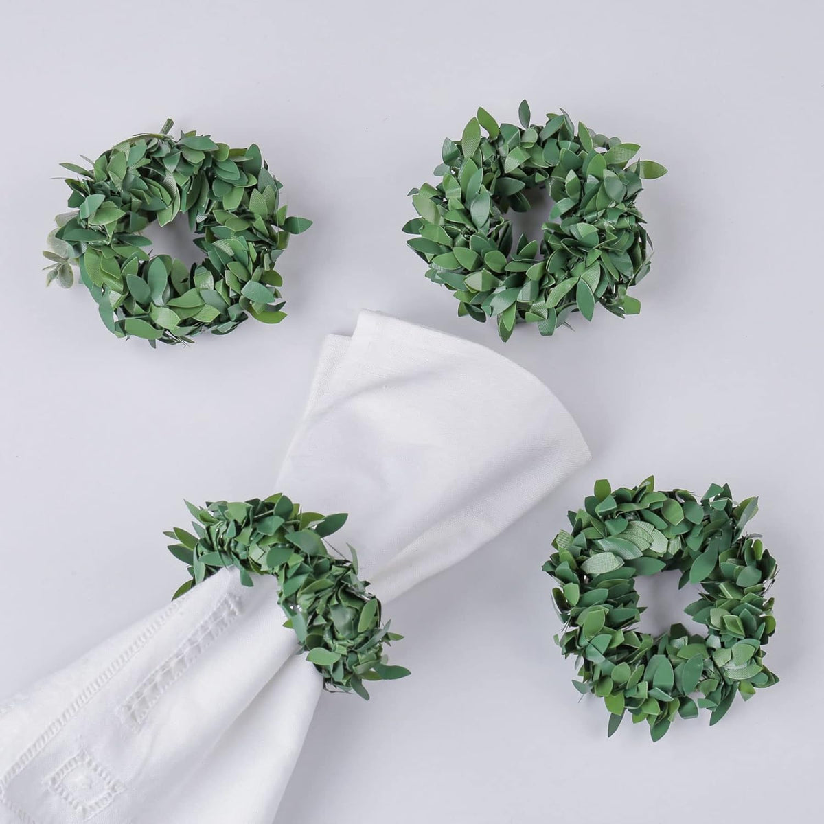 Laurel Wreath Napkin Rings Set Of 4, Farmhouse Leaf Napkin Ring For Christmas, Thanksgiving Day, Birthday, Handmade Serviette Buckle Tablescape Place Setting Spring Decor (Leaf Wreath)