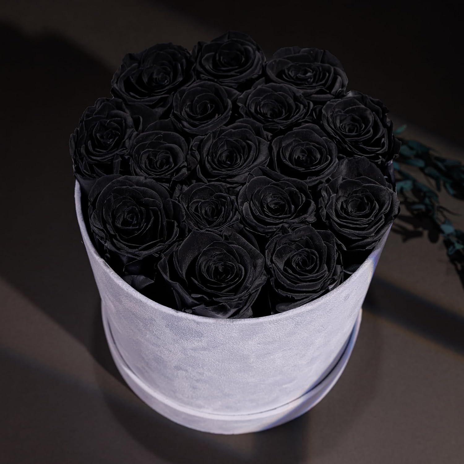 17 Flowers In A Luxury Suede Box, Birthday Gifts For Women, Preserved Flowers, Mothers Day Roses Gift For Mom, Black
