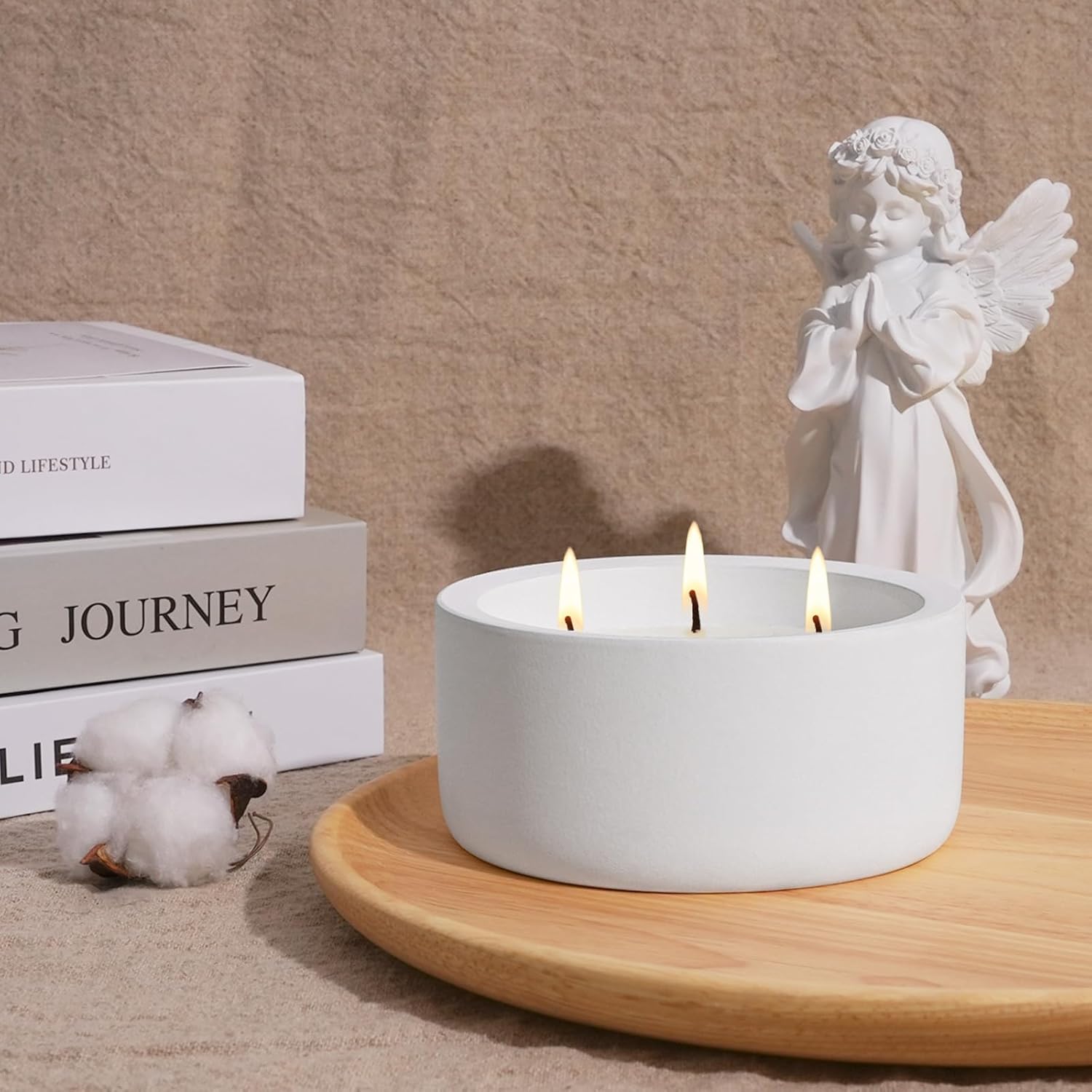 20Oz Large White Scented Candle For Women – Vanilla Dreamscape, 3 Wick Non Toxic Soy Candle, Matte Ceramic Jar, Luxury Home Fragrance, Elegant Winter Décor & Premium Valentines Day Gift