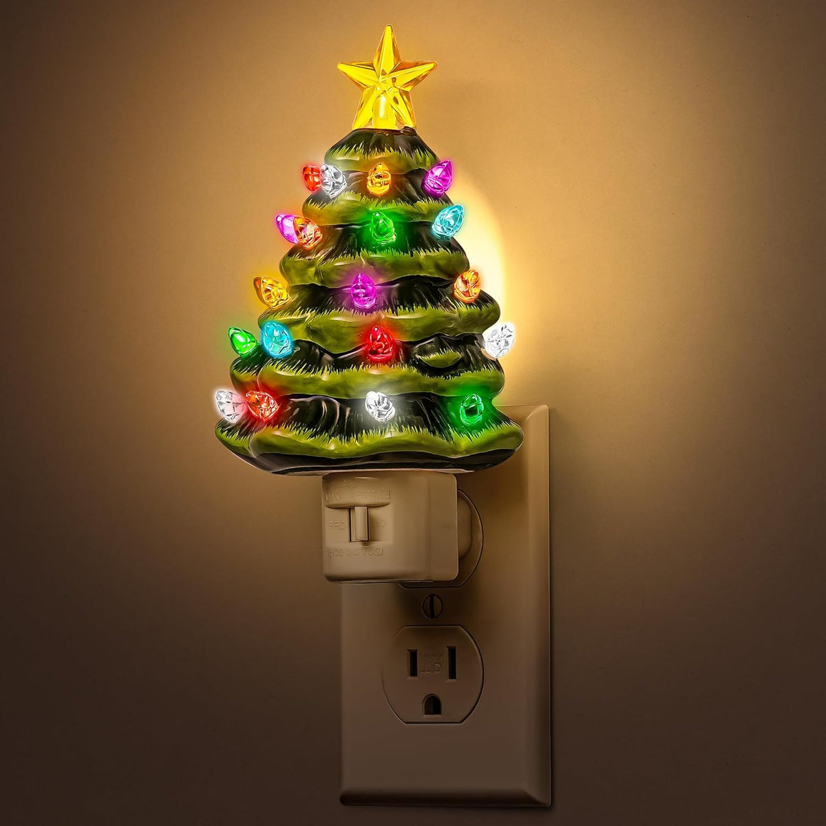 Christmas Tree Night Light, 3000K Night Lights Plug Into Wall, Cute & Funny Ceramic Christmas Decor Night Light For Kids, Plug In Nightlight With 360° Rotatable, Holiday Party Decor, 1 Pack