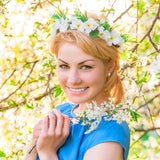 Artificial Cherry Blossom Flower Heads, Fake Silk Sakura Floral Heads For Bridal Hair Clips Headbands Dress Diy Accessories Wedding Party Supply Table Decorative (100Pcs White)