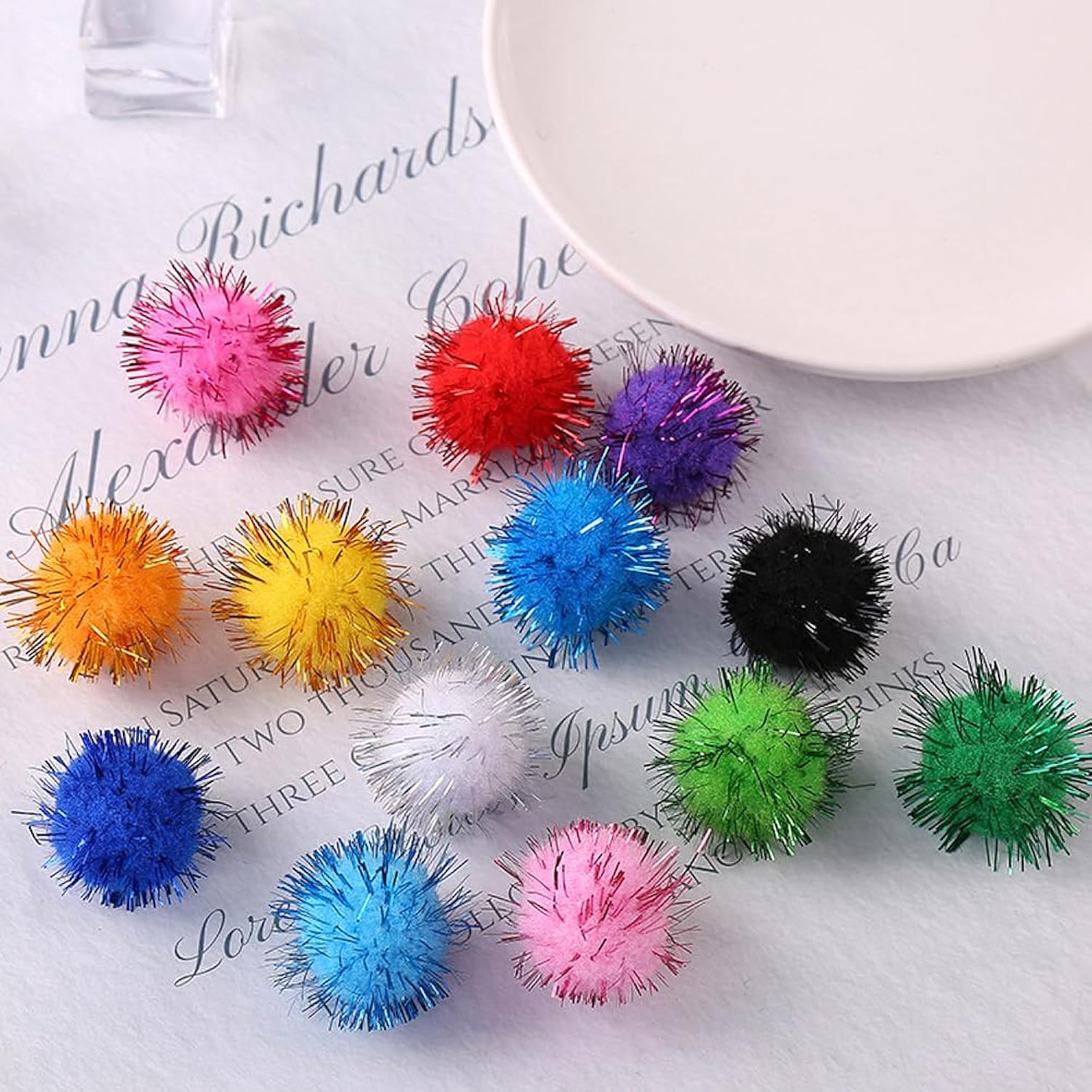 200Pcs Glitter Tinsel Pom Poms Sparkle Balls Christmas Decoration (Green)