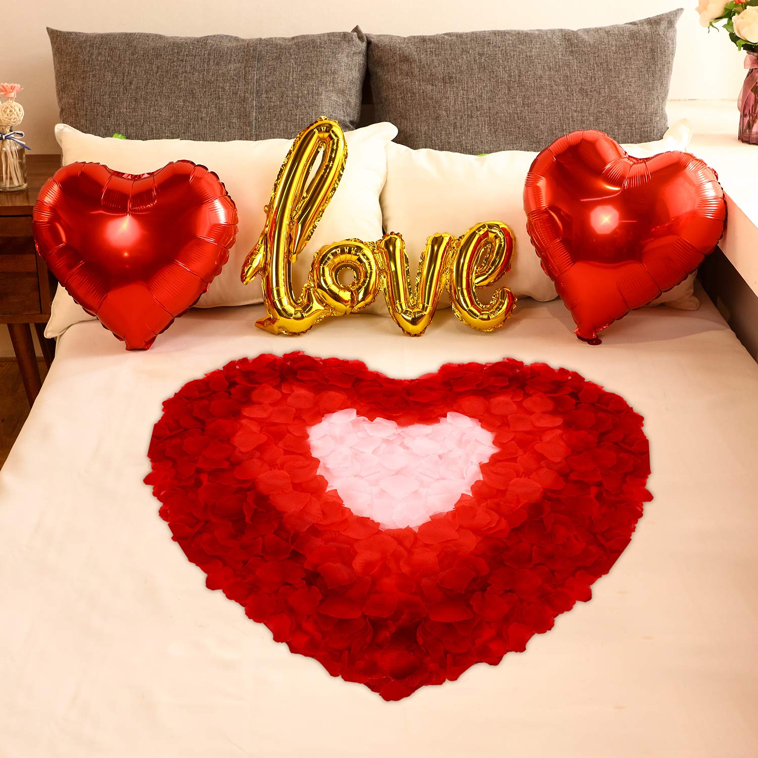 Valentines Day Red Wedding Decorations Artificial Petals Heart Shaped Love Foil Balloons Silk Rose Petals Romantic Design For Wedding Engagement Anniversary Confetti Centerpieces Cake Table Decoration