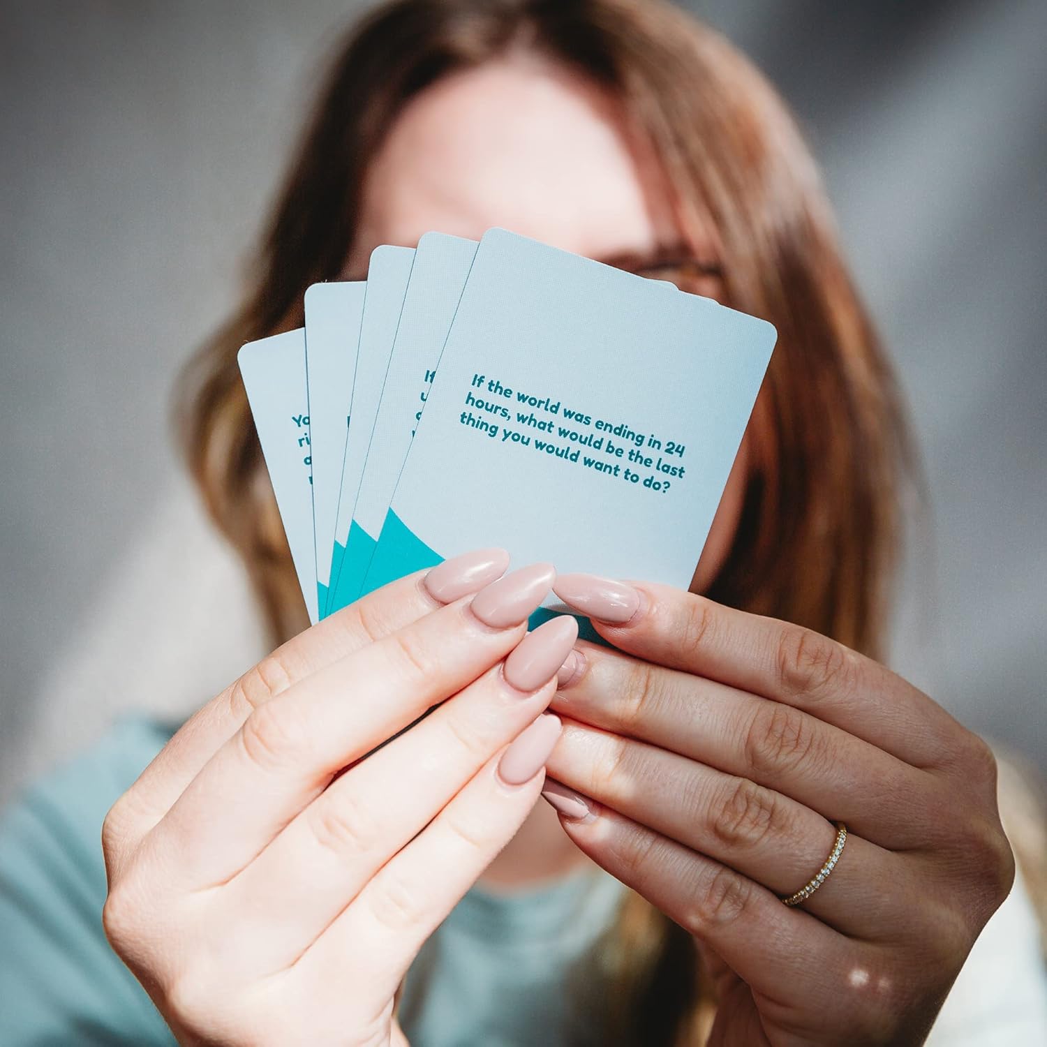 141 Outrageous Conversation Starters For Couples - Funny, Thought Provoking Questions To Spark Conversation And Grow Closer Together (Couples Edition)
