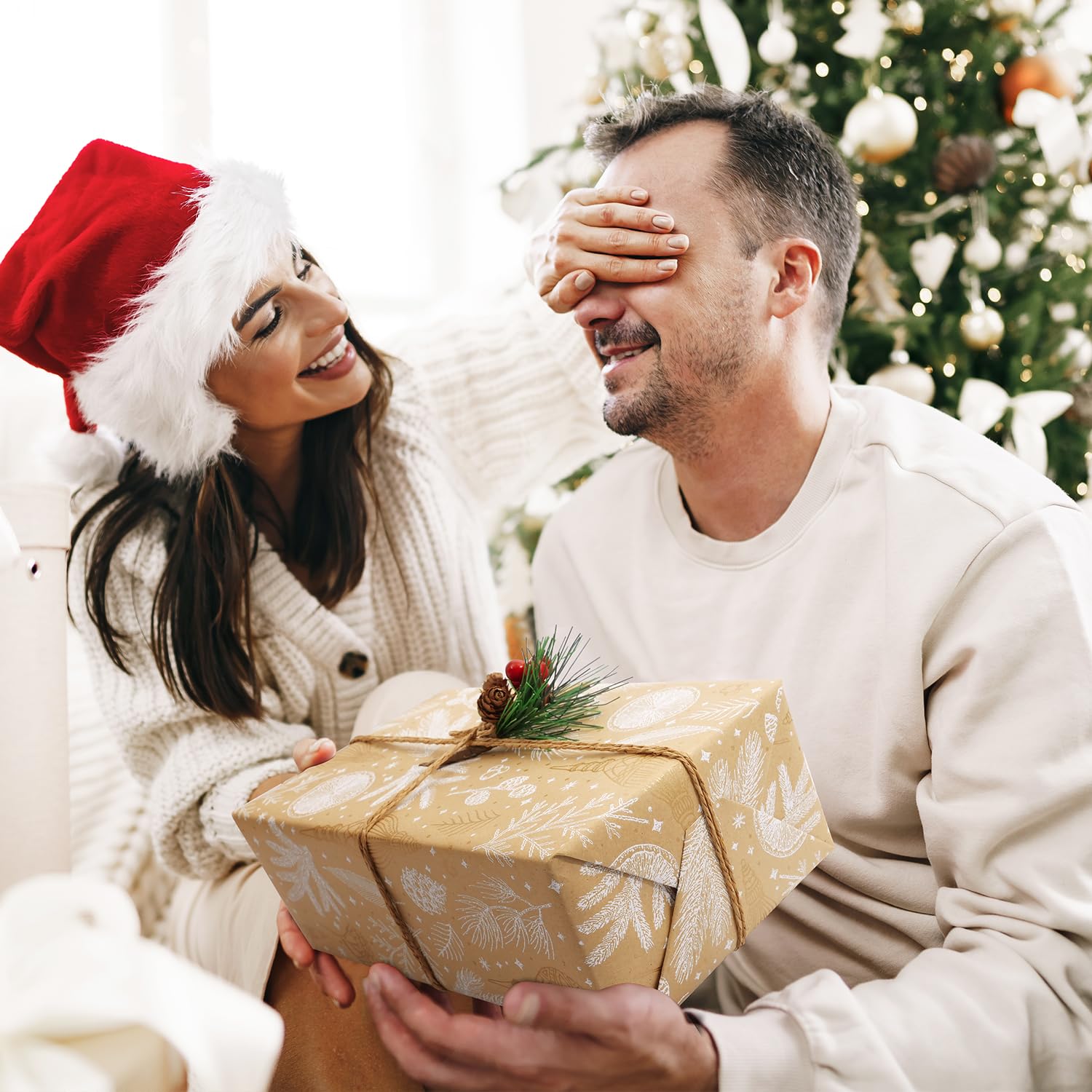 Christmas Wrapping Paper, Brown And Gold Foil Kraft Gift Wrapping Paper Roll, Christmas Wrapping Paper Jumbo Roll, Gift Wrapping Paper For Christmas Winter Holiday Birthday,17Inch × 33Feet