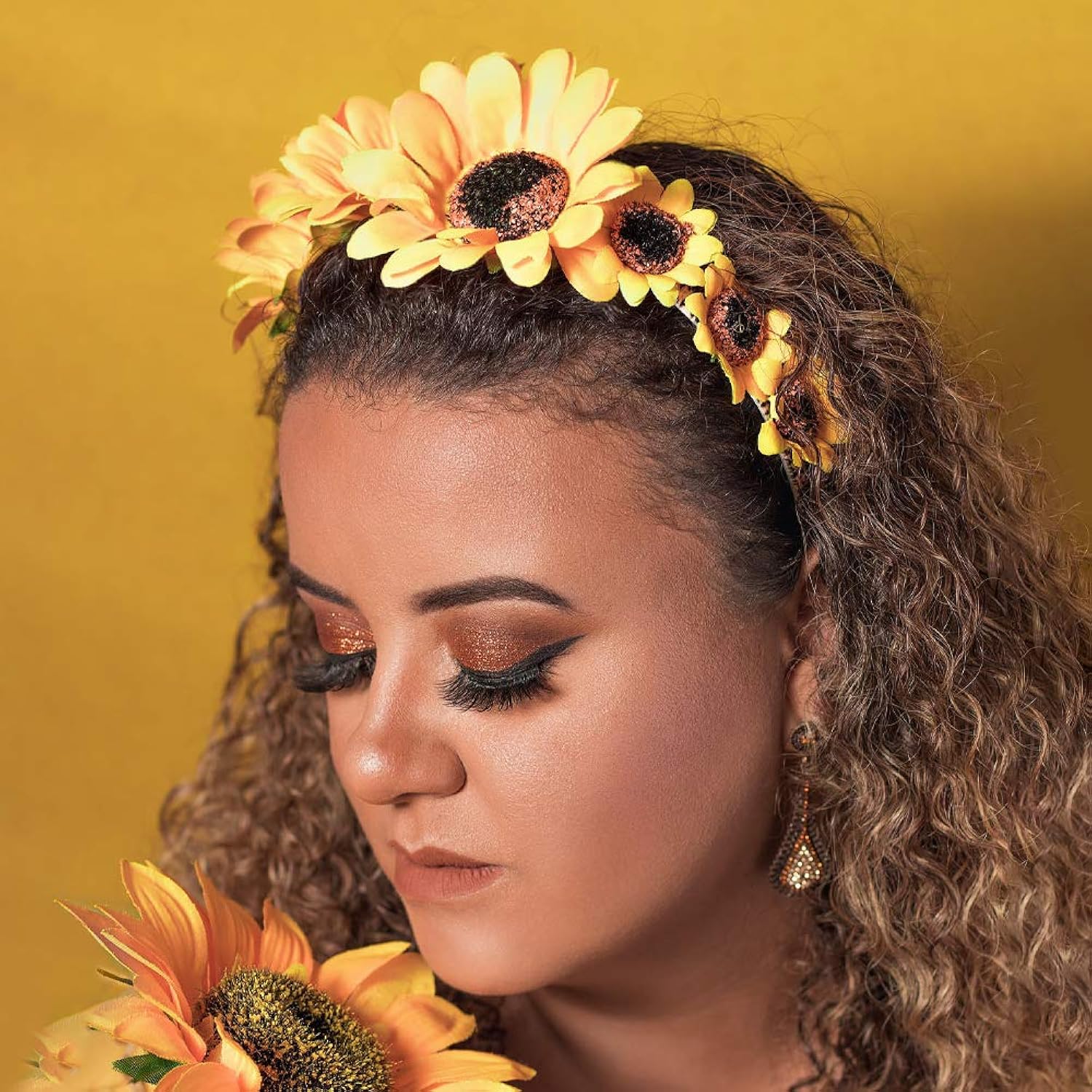 50Pcs Artificial Silk Yellow Sunflower Heads, 2.8" Fabric Floral Supplies For Wedding Engagement Home Party Decor Hair Clip Wreath Decorative Diy Craft