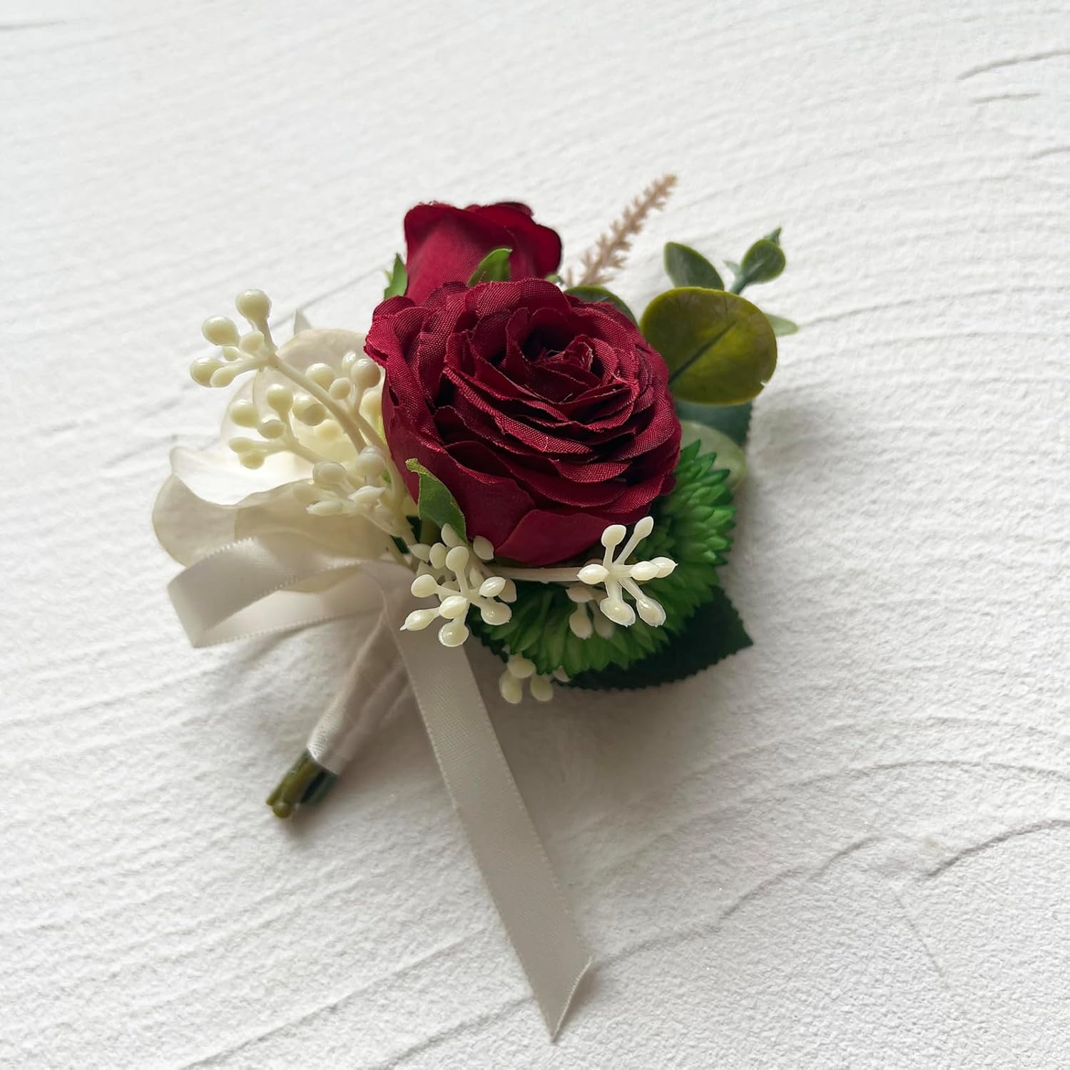 Artificial Wrist Corsage Boutonniere Set For Groom Bride Groomsmen Bridesmaids, Corsage Wristband Men Boutonniere Wedding Party Prom Suit Decorations - Burgundy 2Pcs