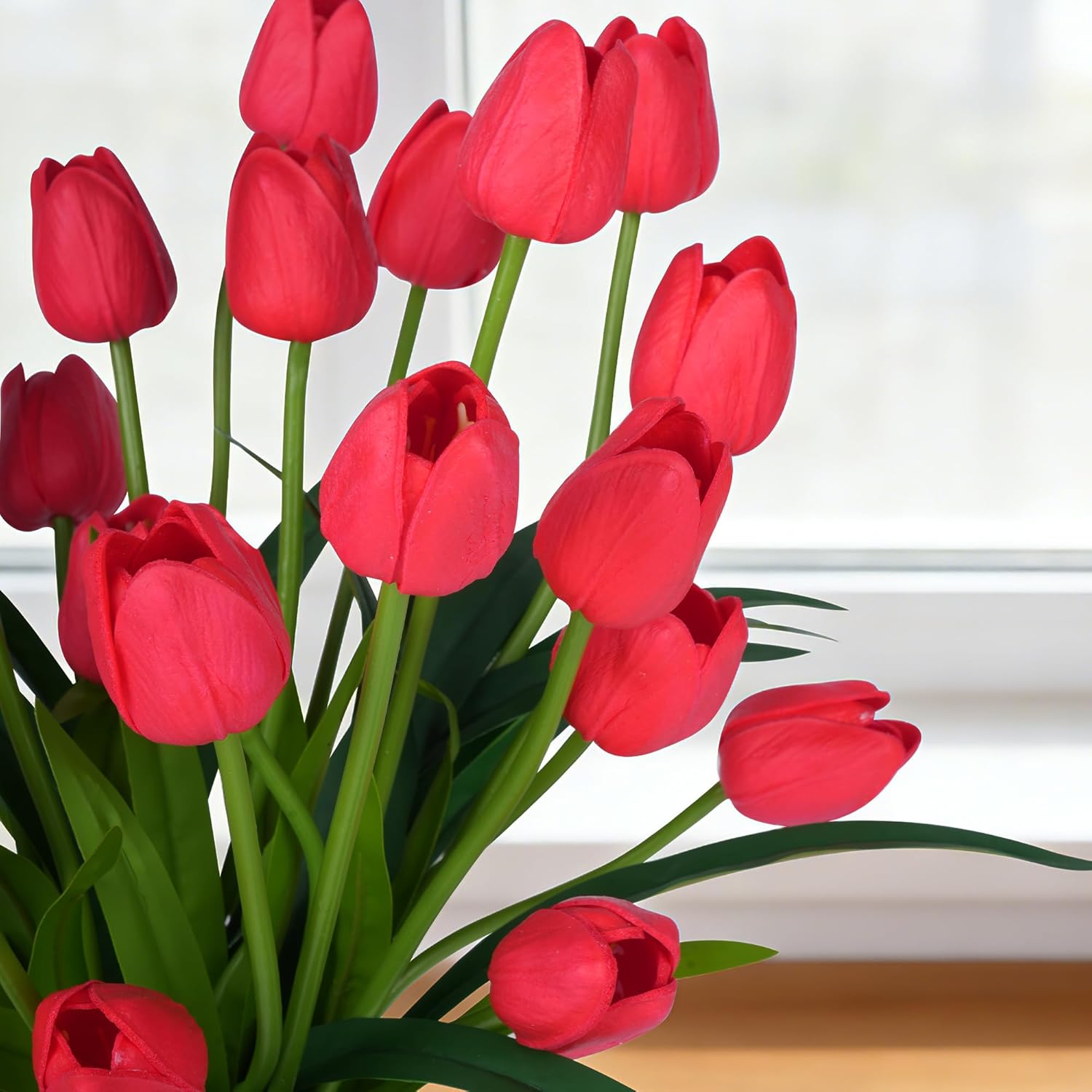 18.9 "Large Red Imitation Tulip Artificial Flowers, 30-Piece Pack. Perfect For Spring Weddings, Valentine'S Day, Easter, Mother'S Day, And Elegant Home And Table Vase Arrangements.