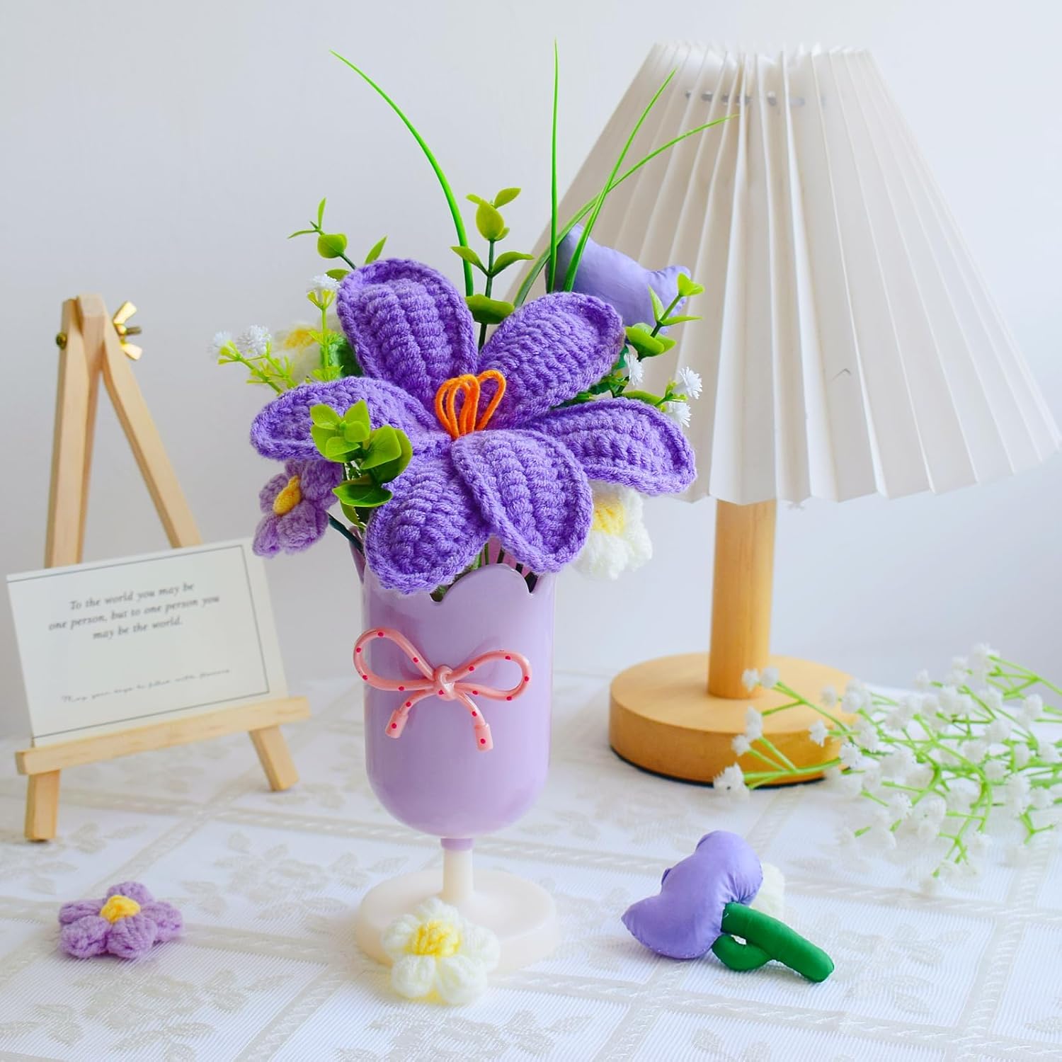 Crochet Tulips Flowers With Vase, Knitted Artificial Flower Bouquet, Artificial Plant Hand-Woven Flowers For Home Office Ornaments Gifts For Woman Mother Family Friends Anniversaries (Purple)