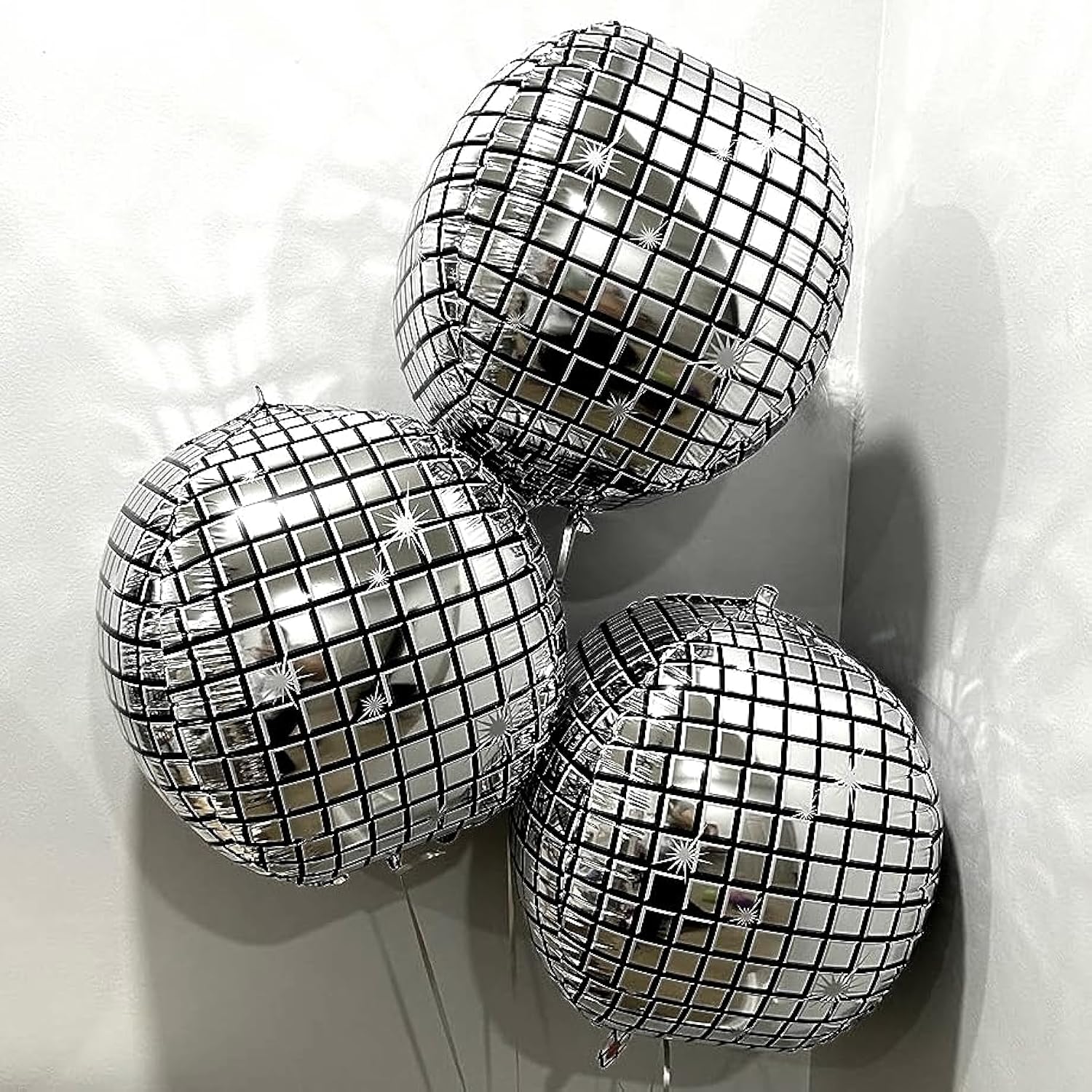 Disco Ball Arch Kit - White & Silver Balloons, Metallic Mirror Balls, Confetti For Disco Party Decor